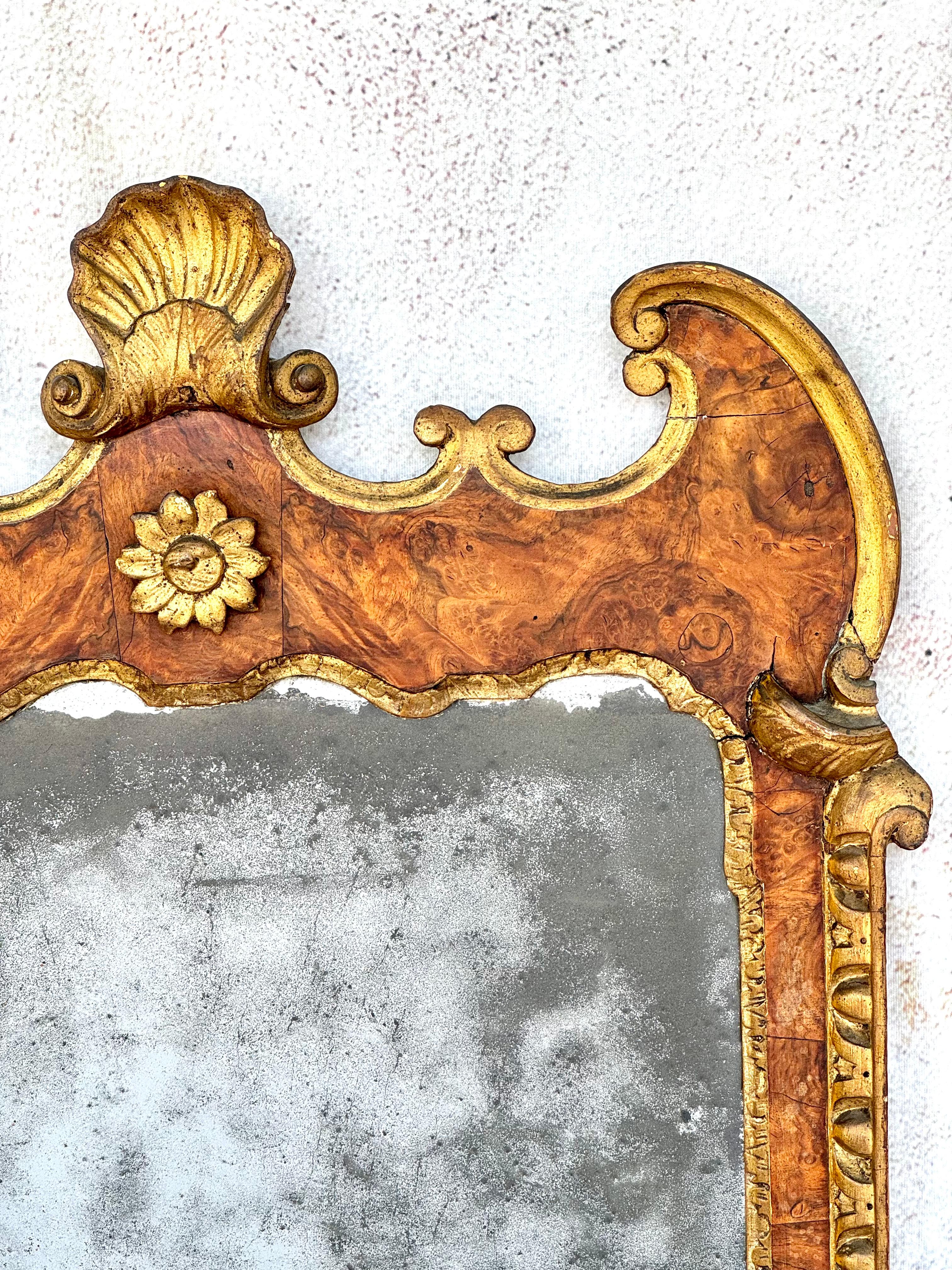 English 18th Century George II Parcel Gilt and Walnut Mirror For Sale