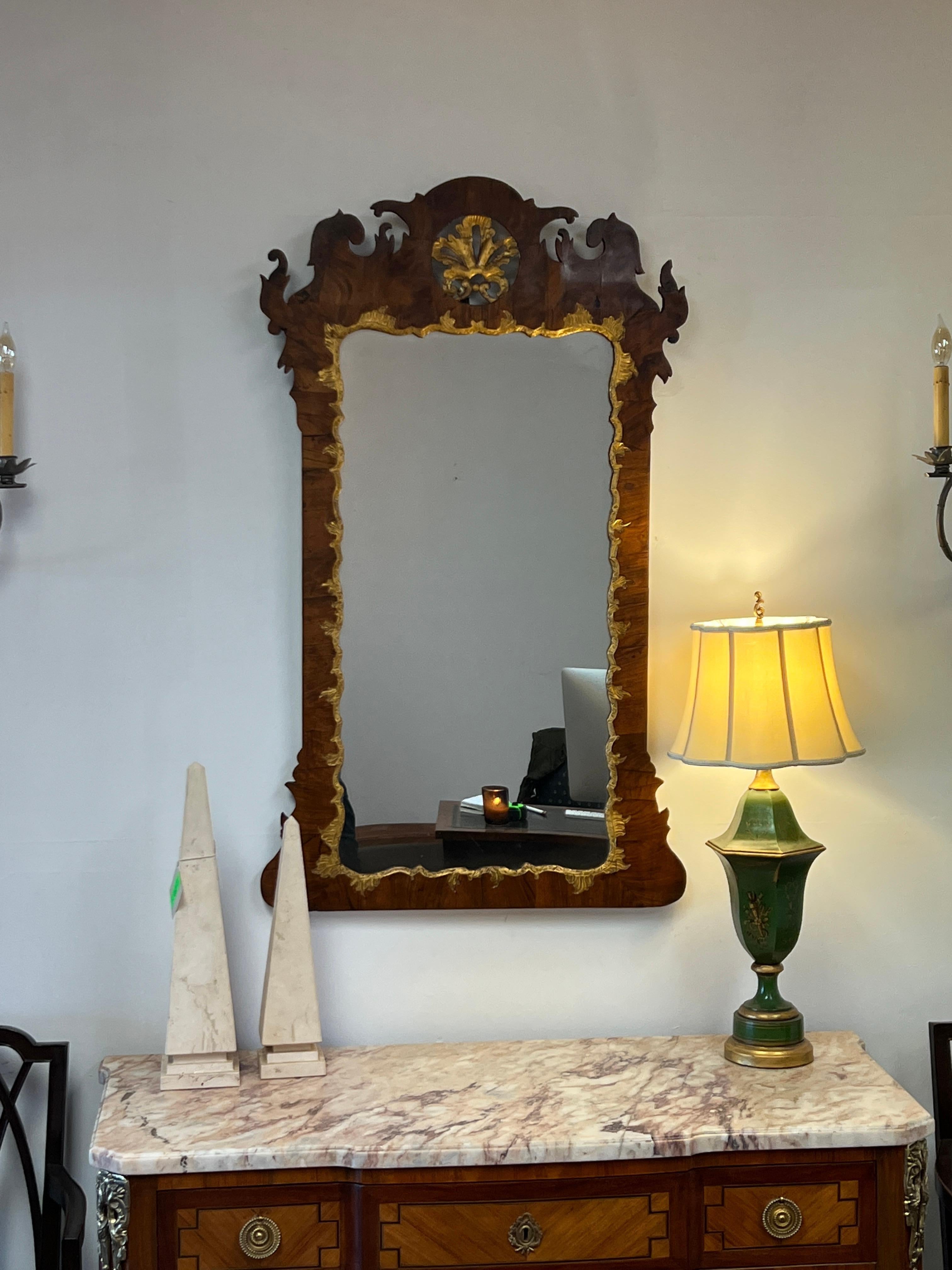 18th Century George II Parcel-Gilt Walnut Mirror For Sale 5