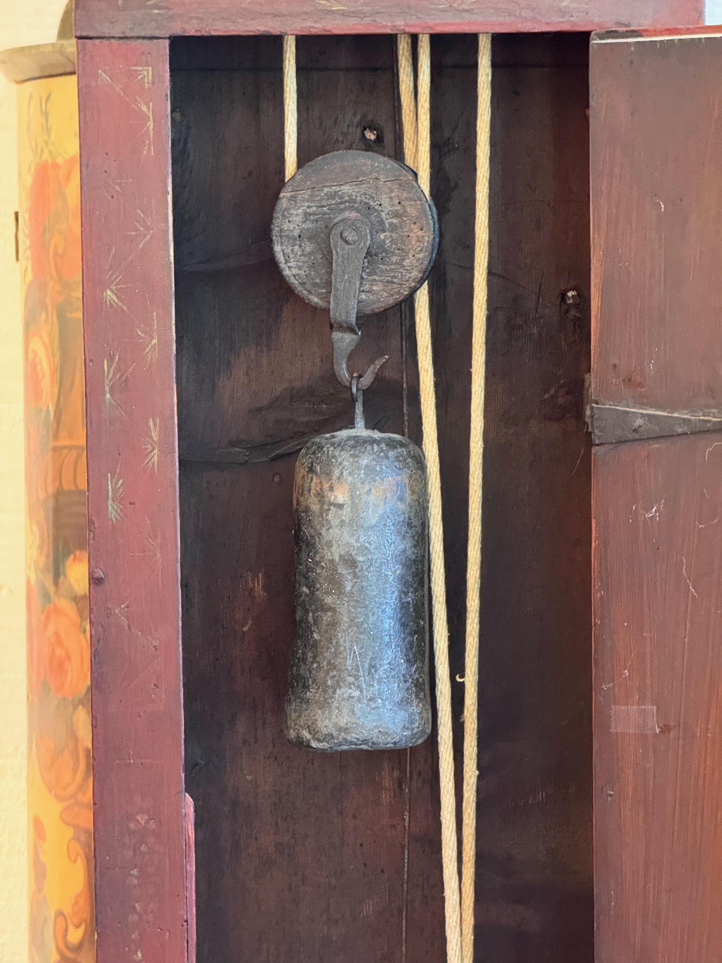 Rote Chinoiserie-Uhr aus dem 18. Jahrhundert George II im Angebot 3