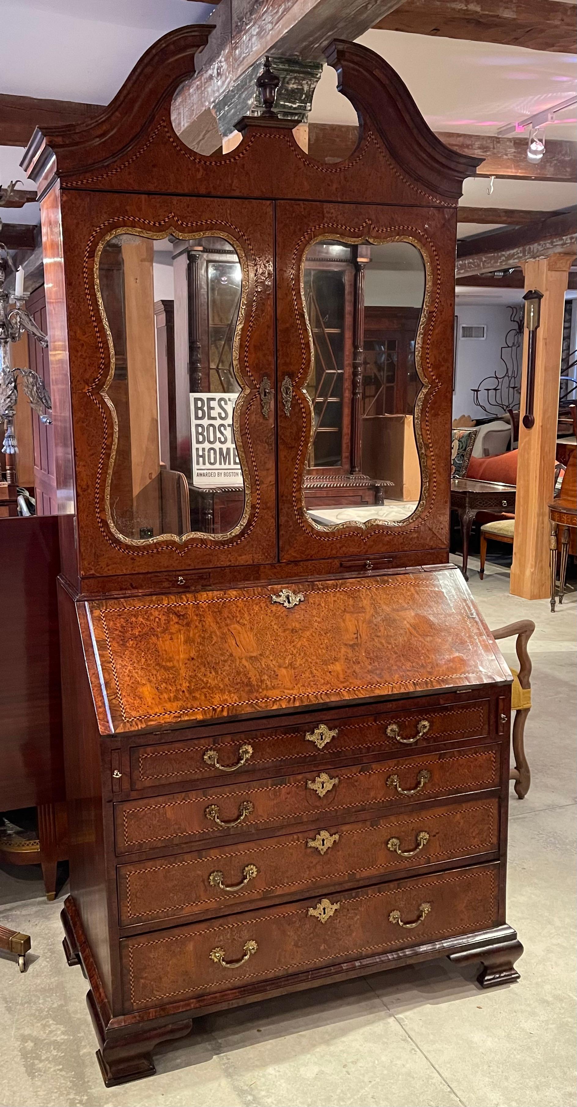 18th Century George II Yew Wood Secretary Bookcase For Sale 11