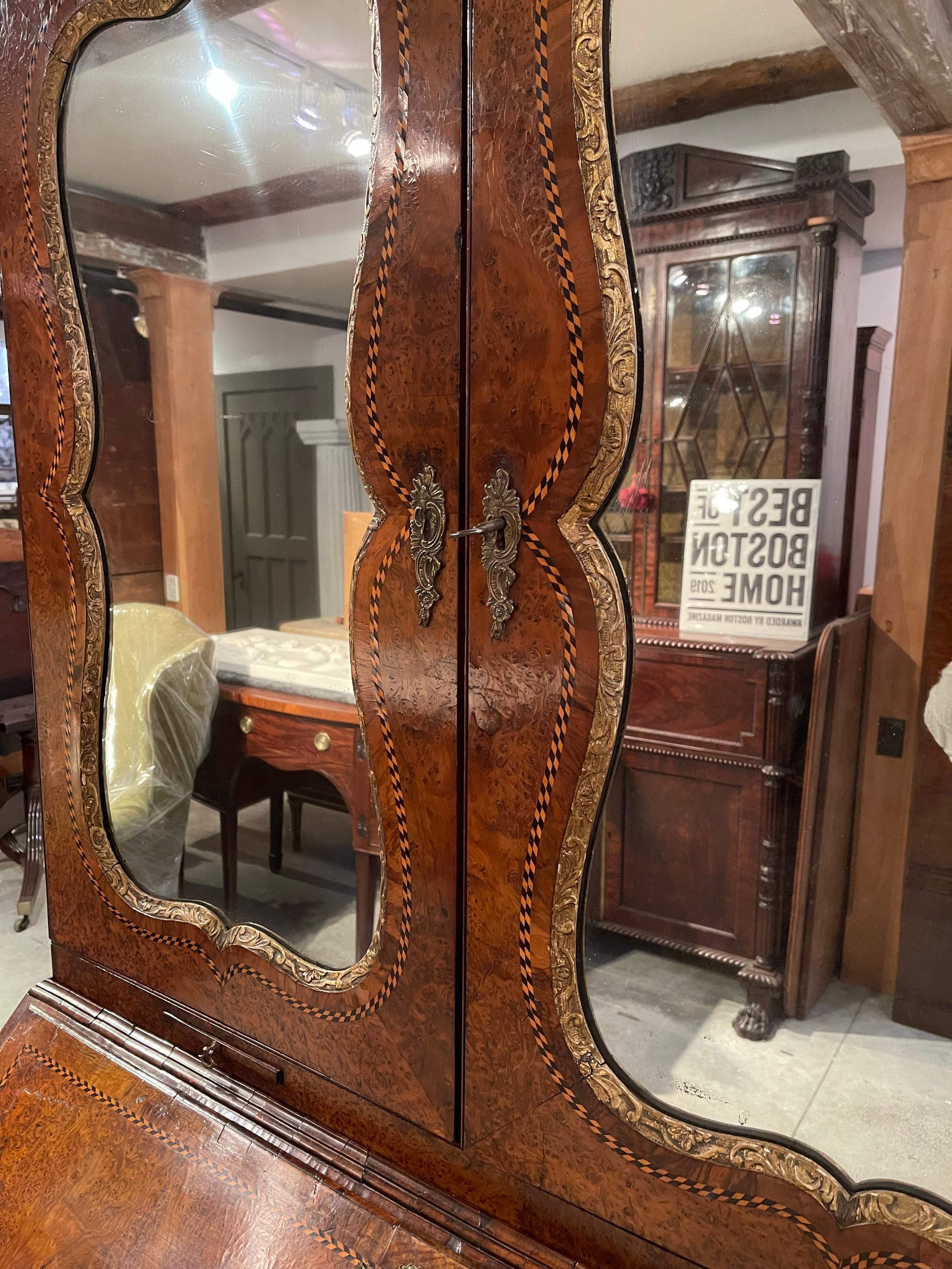 18th Century George II Yew Wood Secretary Bookcase For Sale 3