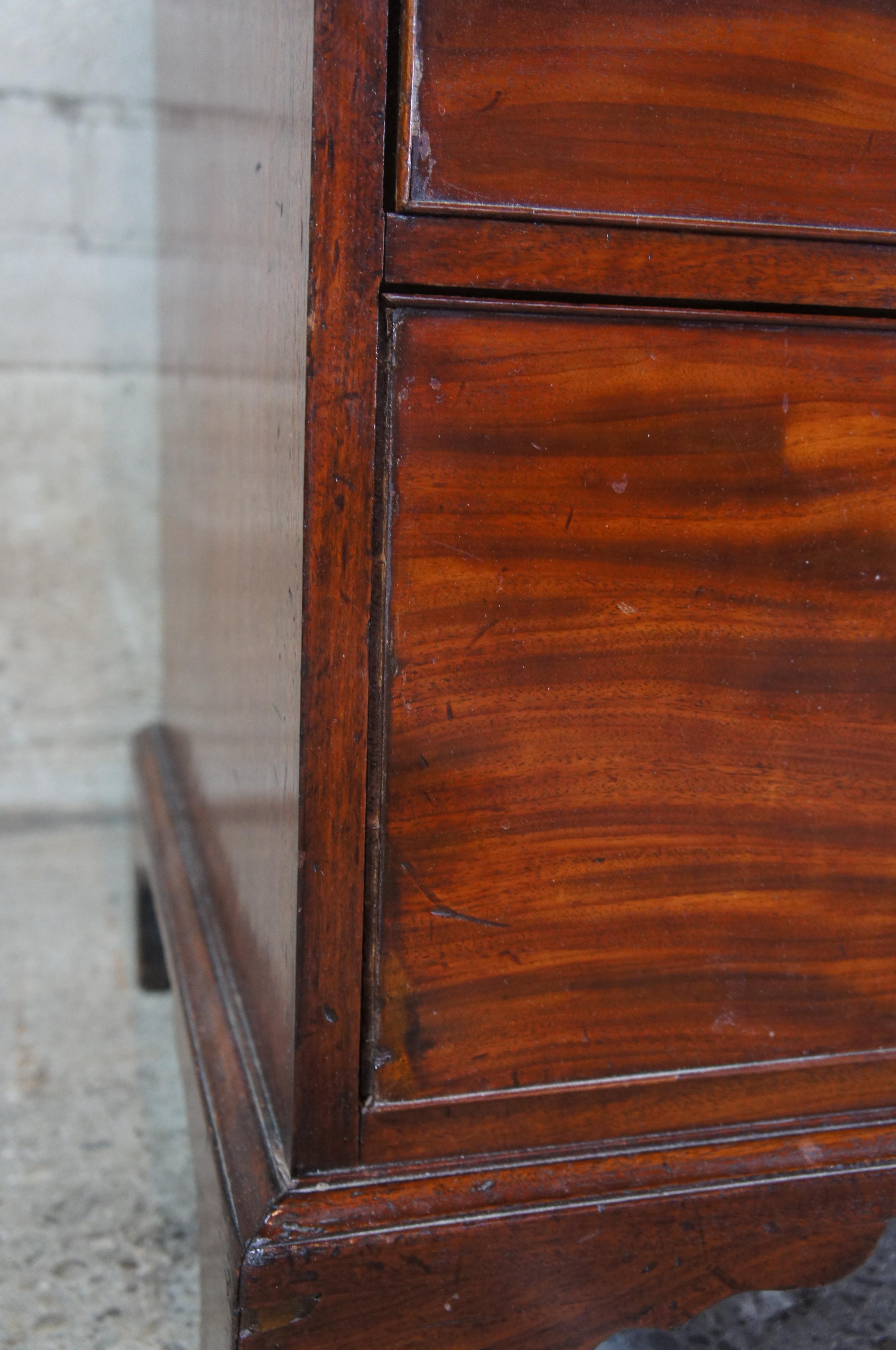 18th Century George III English Mahogany Stepback Linen Press Cupboard Wardrobe 4