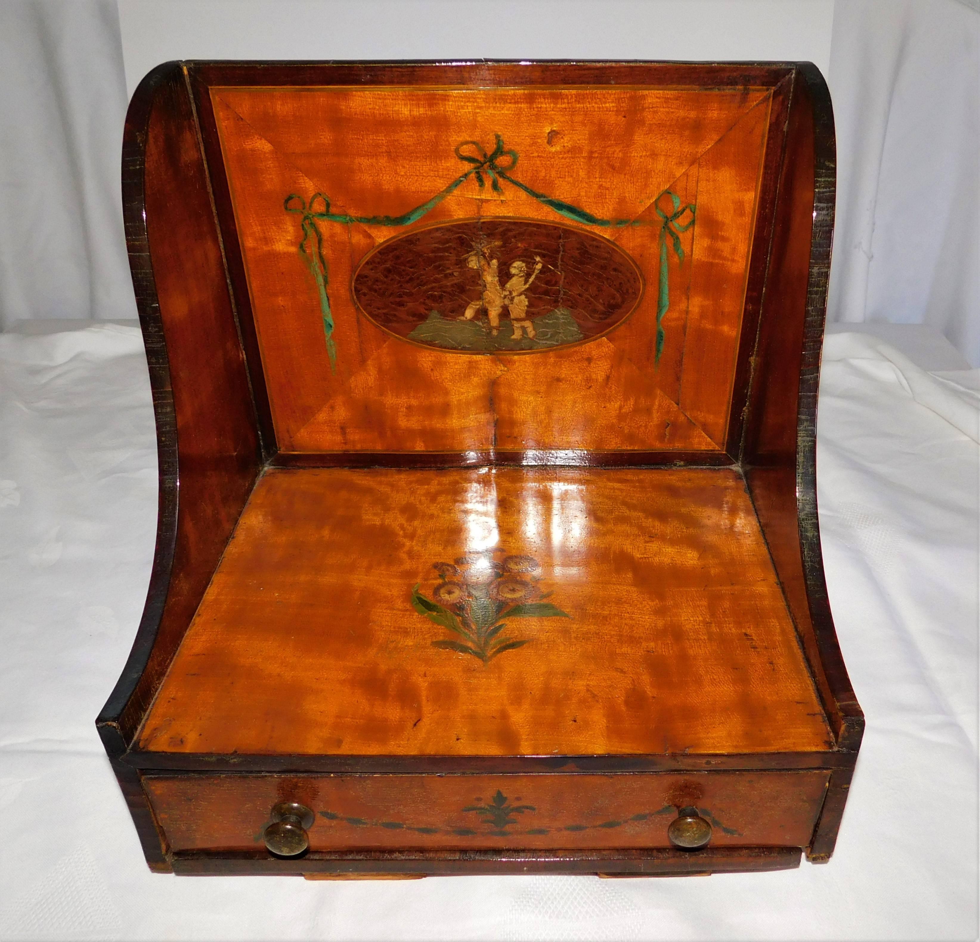 18th Century George III Inlaid Satin Wood Sewing Stand Table with Drawer For Sale 3