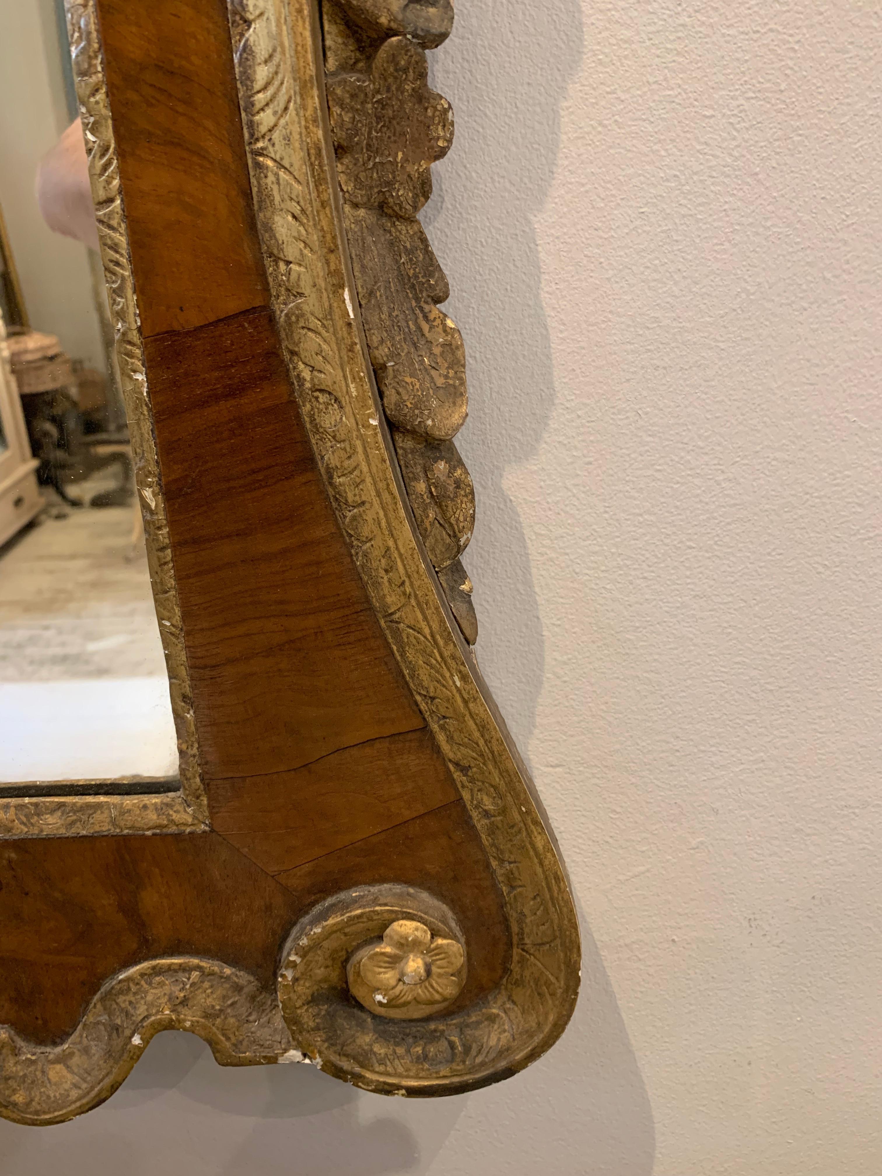 Irischer Spiegel aus Wurzelnussholz und vergoldet, 18. Jahrhundert, von Jackson of Dublin  im Angebot 12