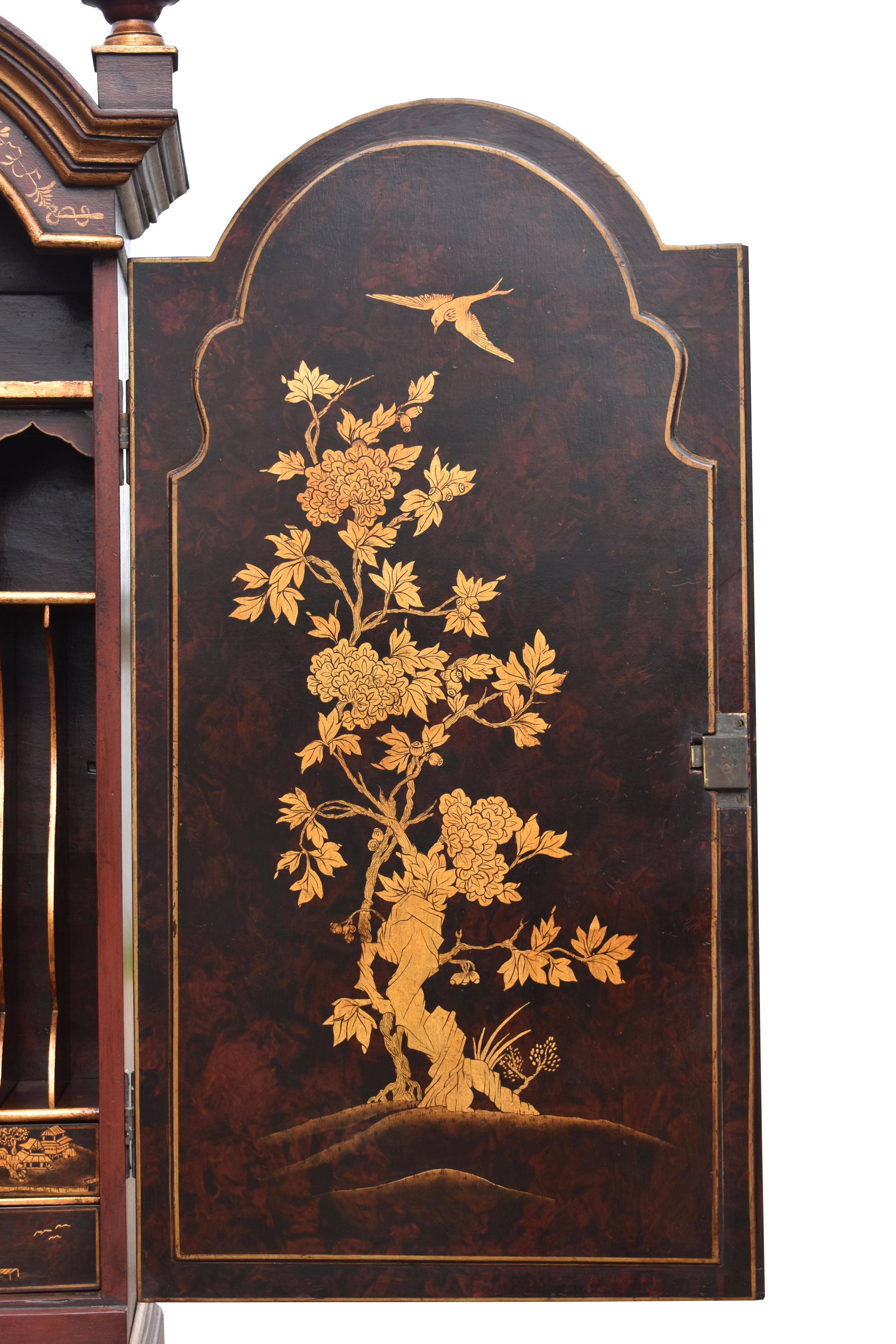 18th Century George III Lacquer and Gilt Chinoiserie Secretary Bookcase 10