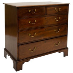 18th Century George III Mahogany and Satinwood Chest of Drawers, England