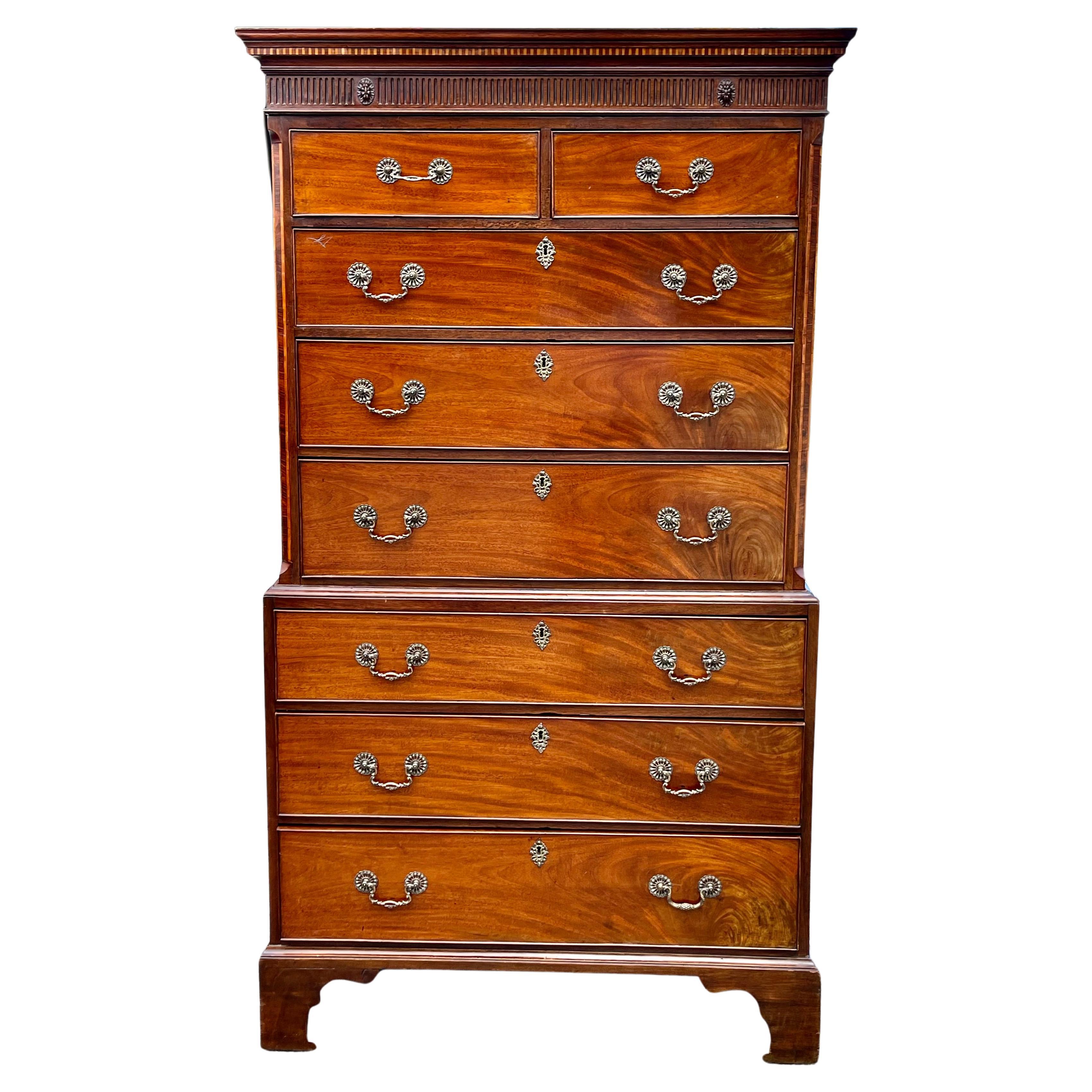 18th Century George III Mahogany Chest on Chest For Sale