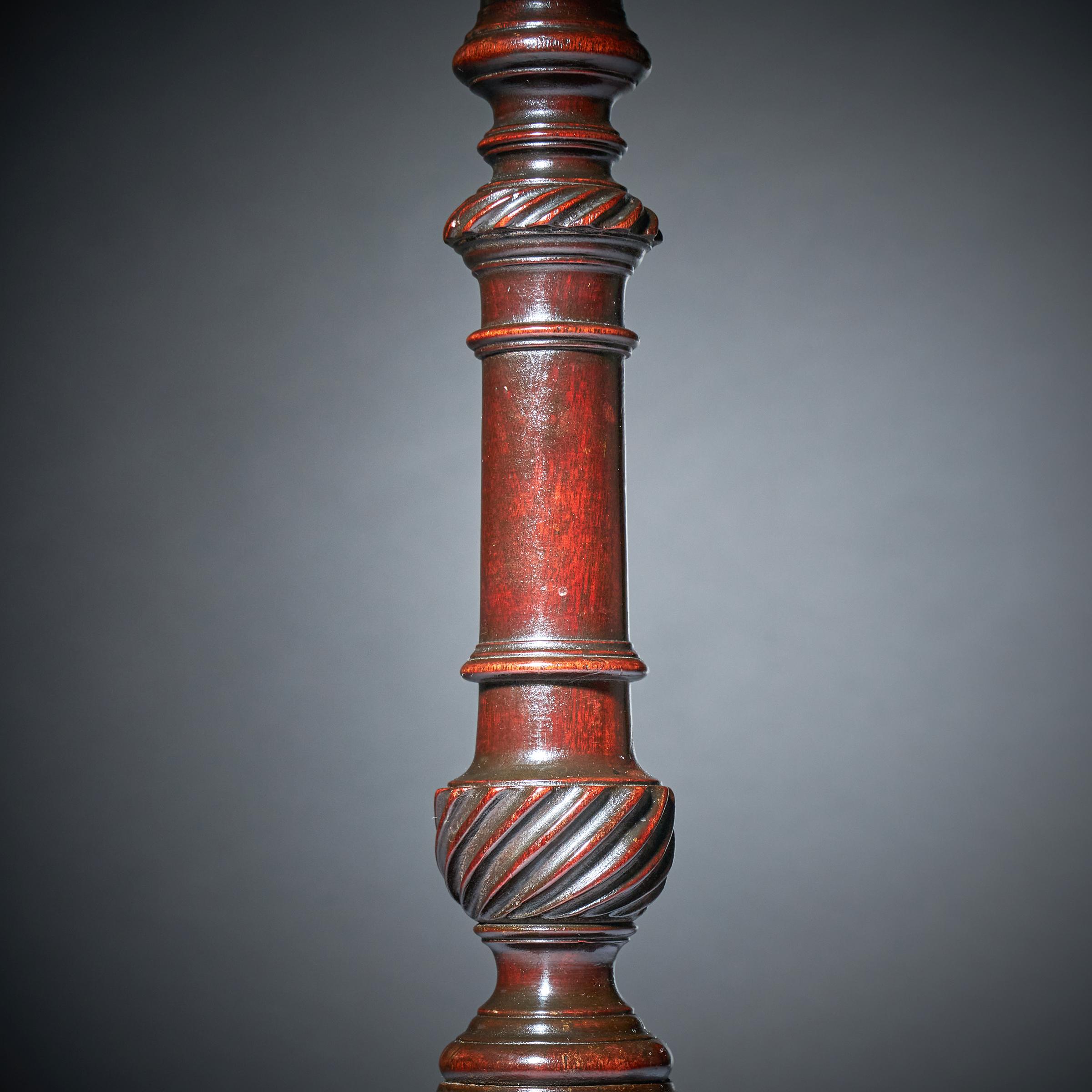 18th Century George III Mahogany Chippendale Period Kettle Stand / Wine Table 5