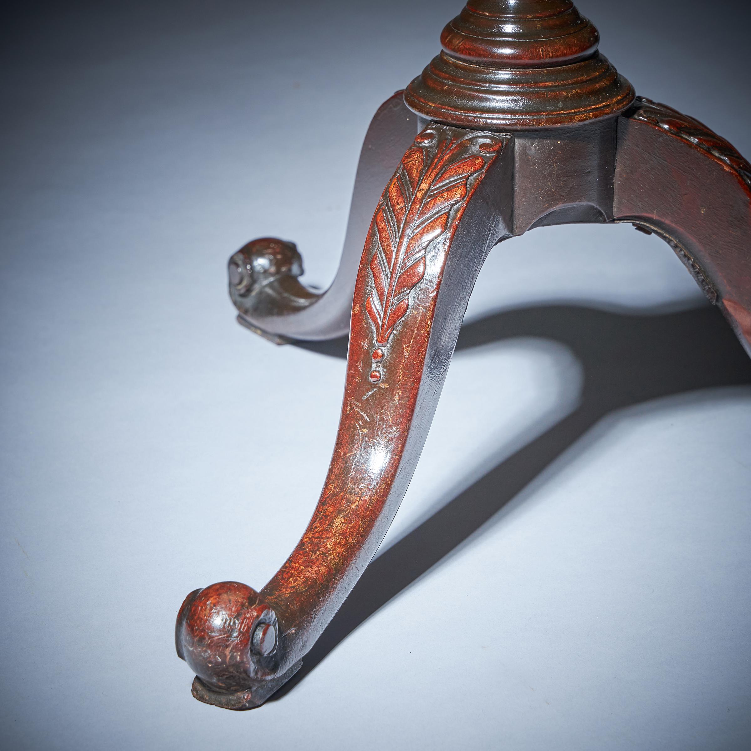 18th Century George III Mahogany Chippendale Period Kettle Stand / Wine Table For Sale 1