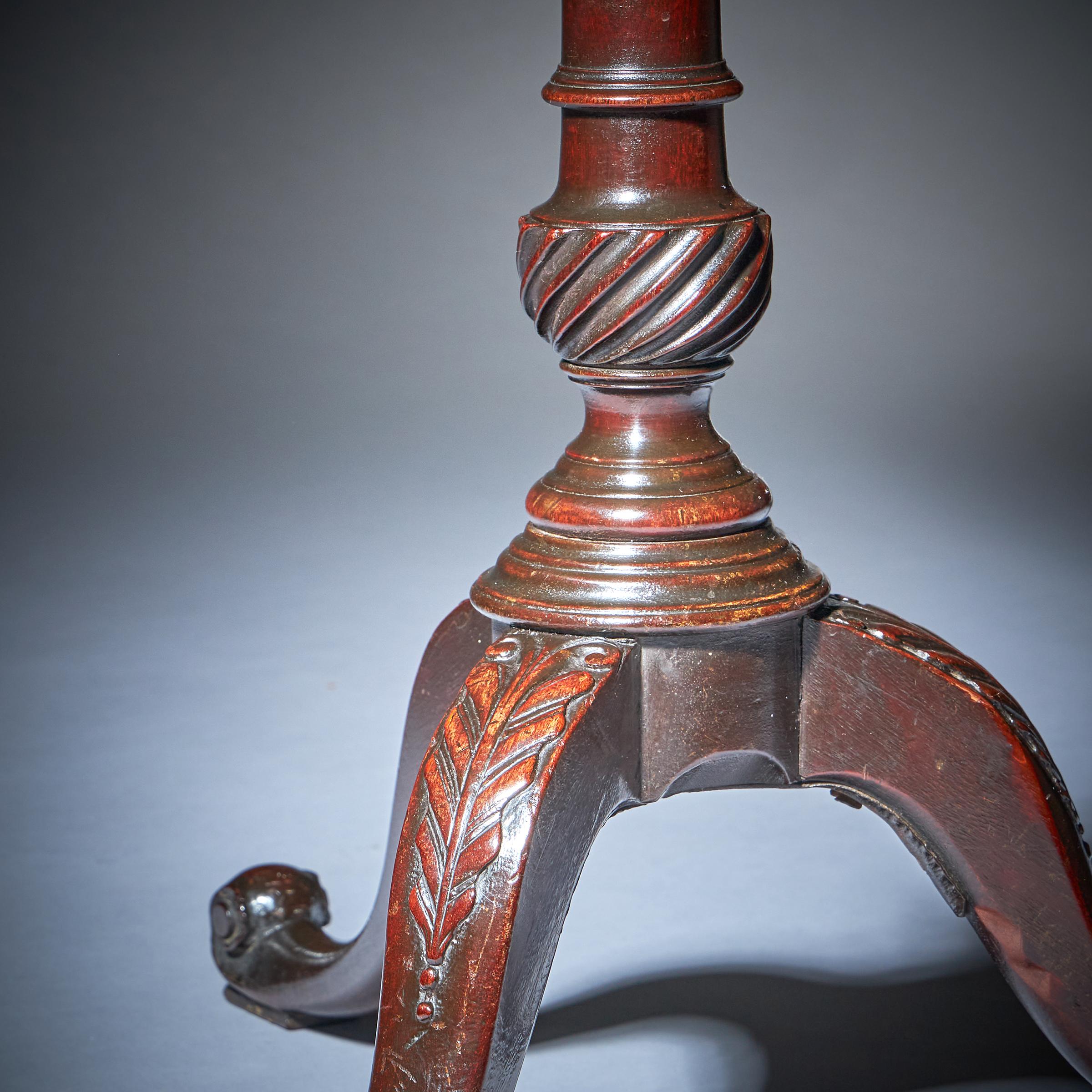18th Century George III Mahogany Chippendale Period Kettle Stand / Wine Table For Sale 2