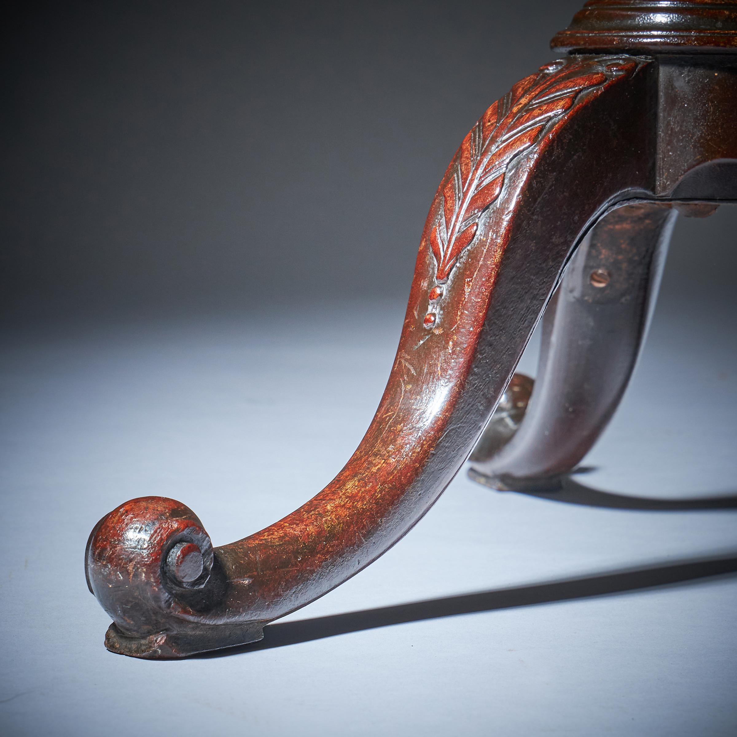 18th Century George III Mahogany Chippendale Period Kettle Stand / Wine Table For Sale 3