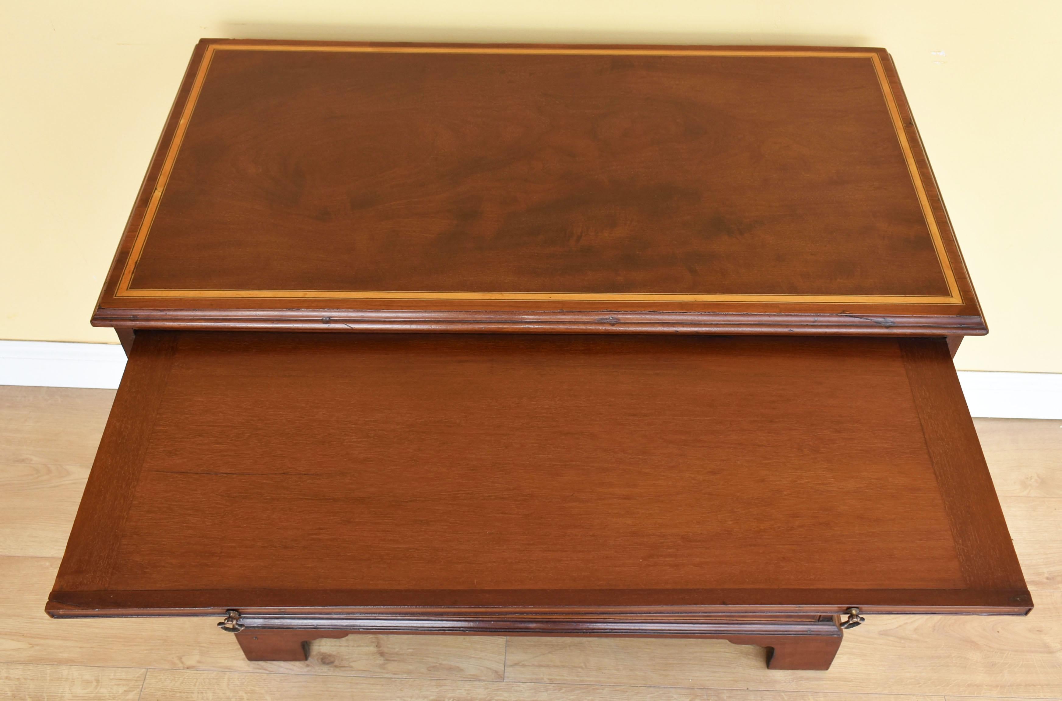 18th Century George III Mahogany Inlaid Chest of Drawers In Good Condition In Chelmsford, Essex