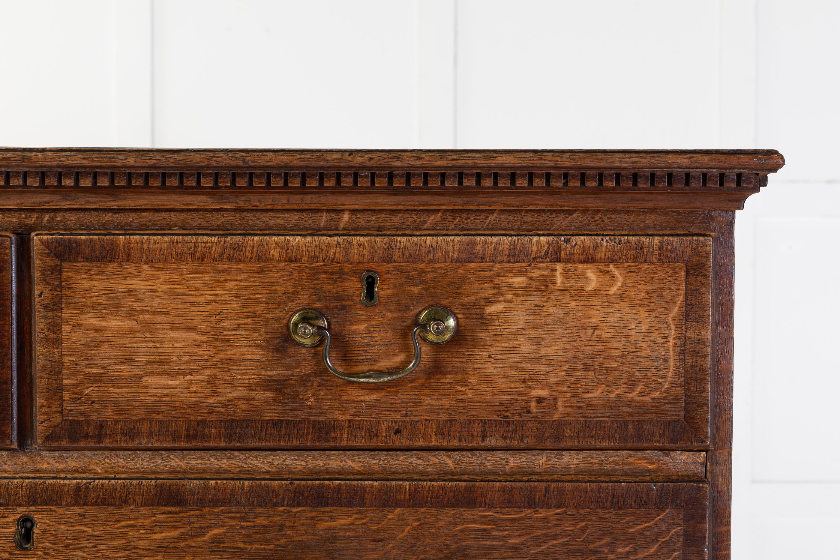 British 18th Century George III Oak Chest of Drawers For Sale