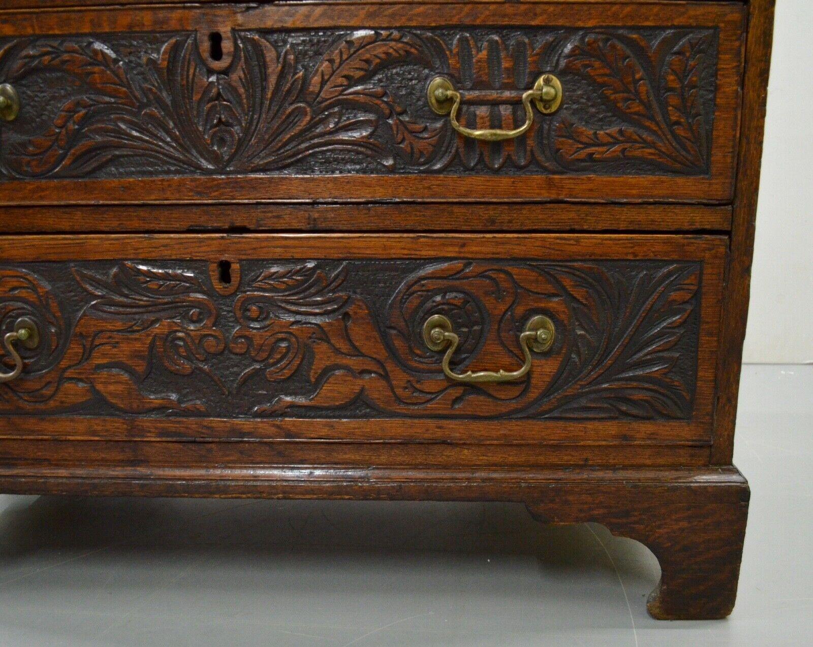 18th Century George III Oak Chest of Drawers with Moulded Edge 6