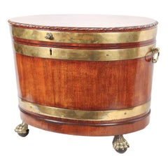 18th Century George III Oval Mahogany and Brass Cellarette
