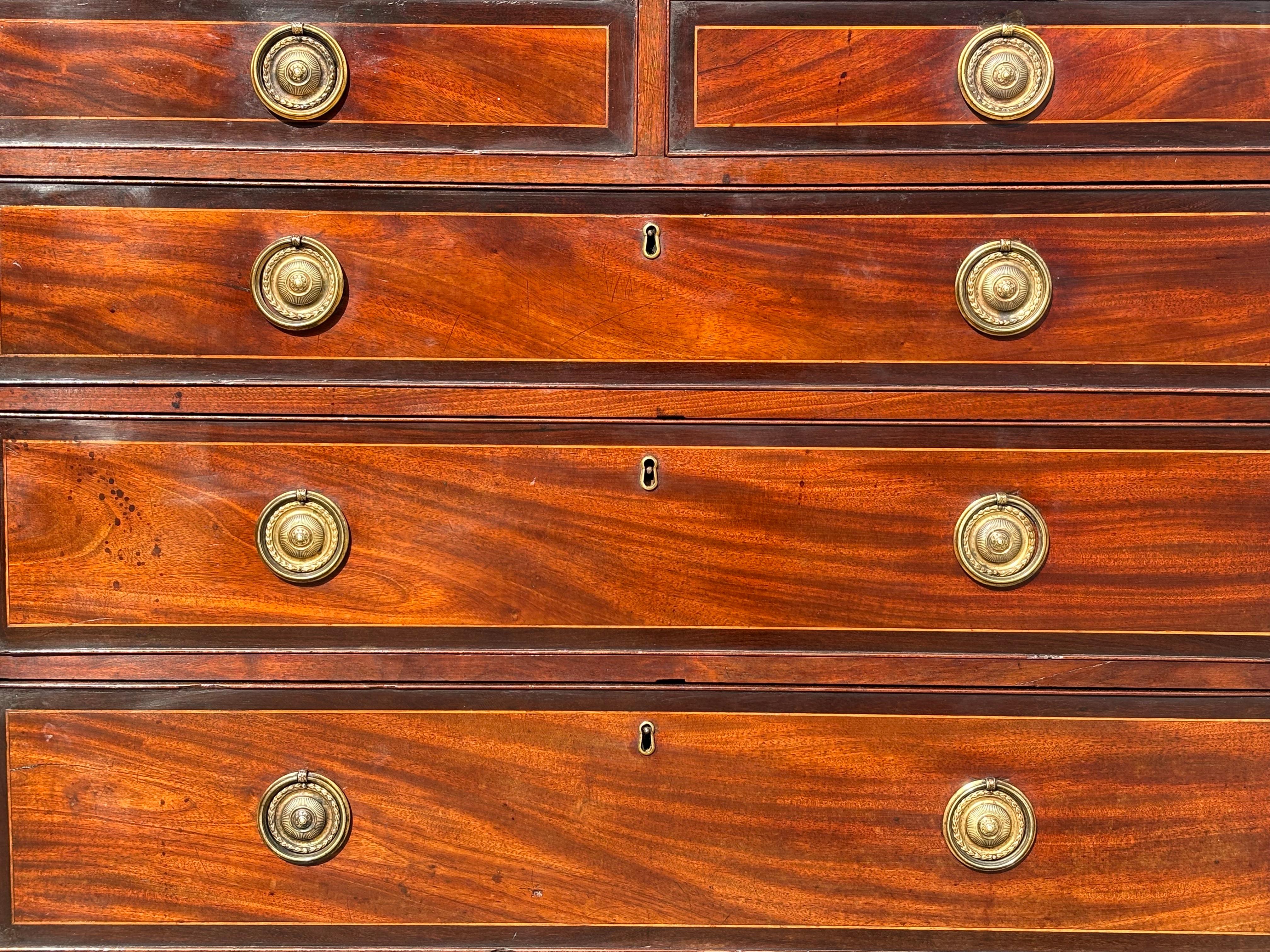 Cassettiera a fasce incrociate del XVIII secolo, periodo Giorgio III In condizioni buone in vendita a Petworth,West Sussex, GB