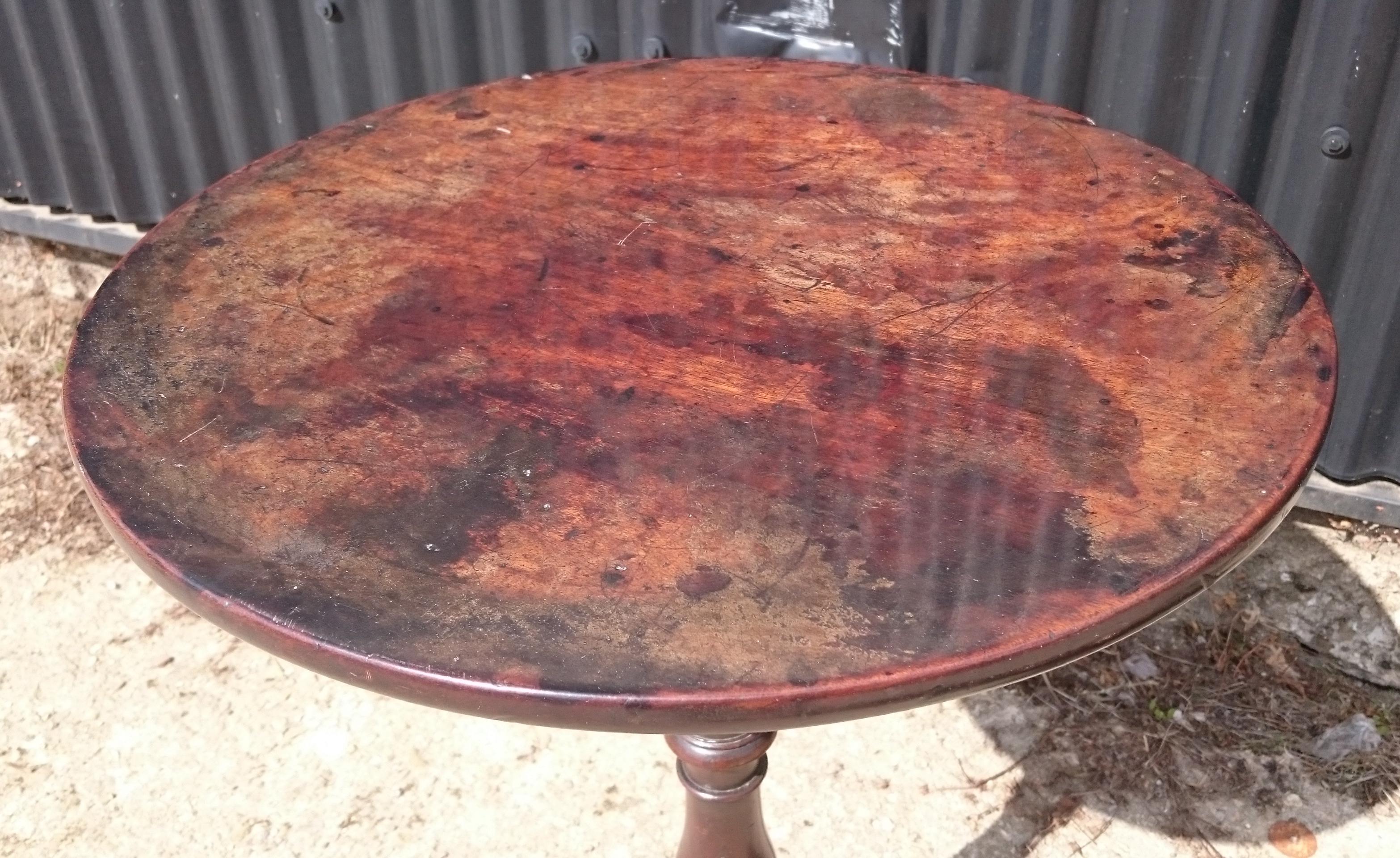 18th Century George III Period Mahogany Antique Wine Table / Tripod Table In Good Condition For Sale In Gloucestershire, GB