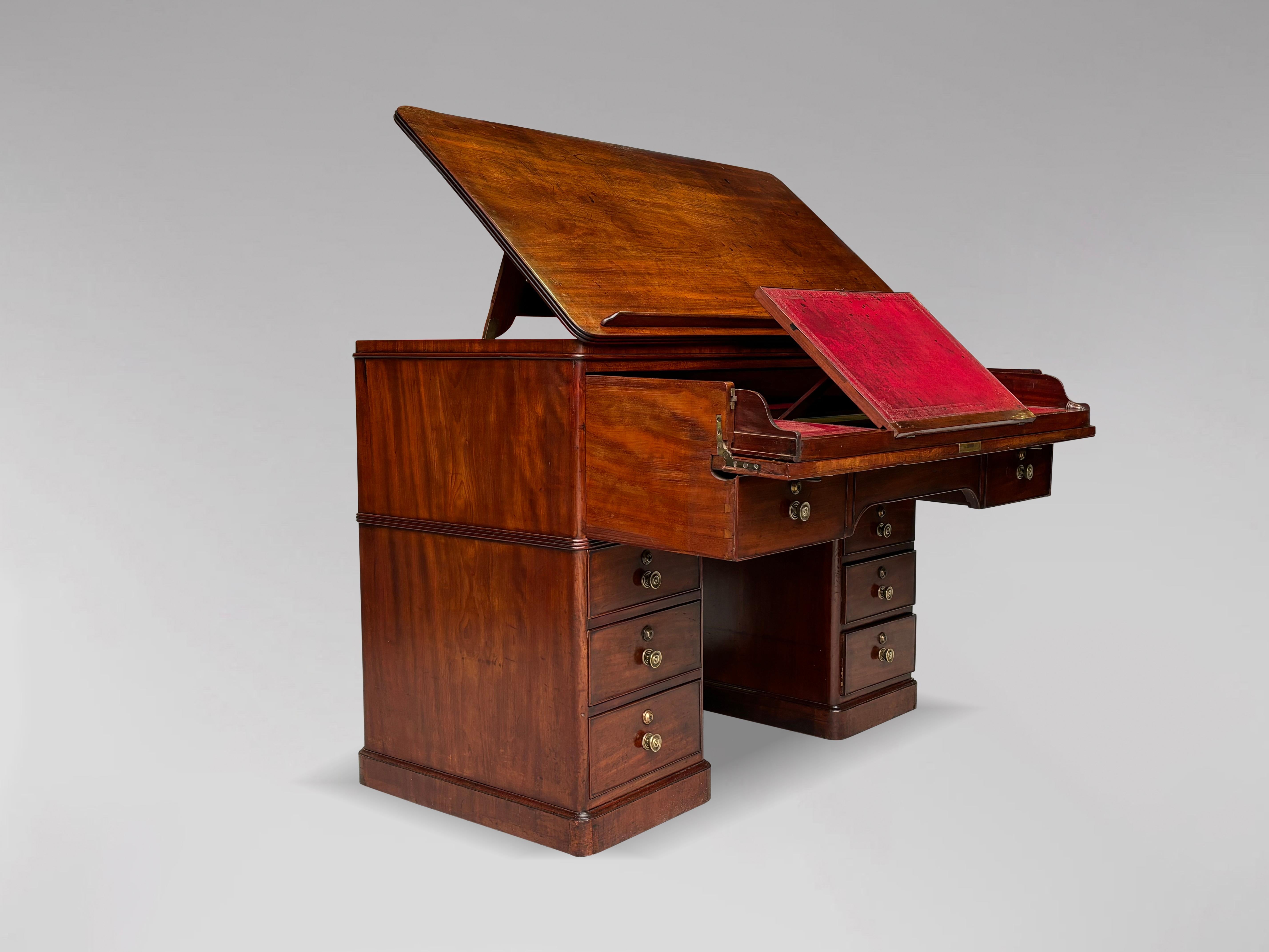 18th Century George III Period Mahogany Architect's Desk For Sale 4