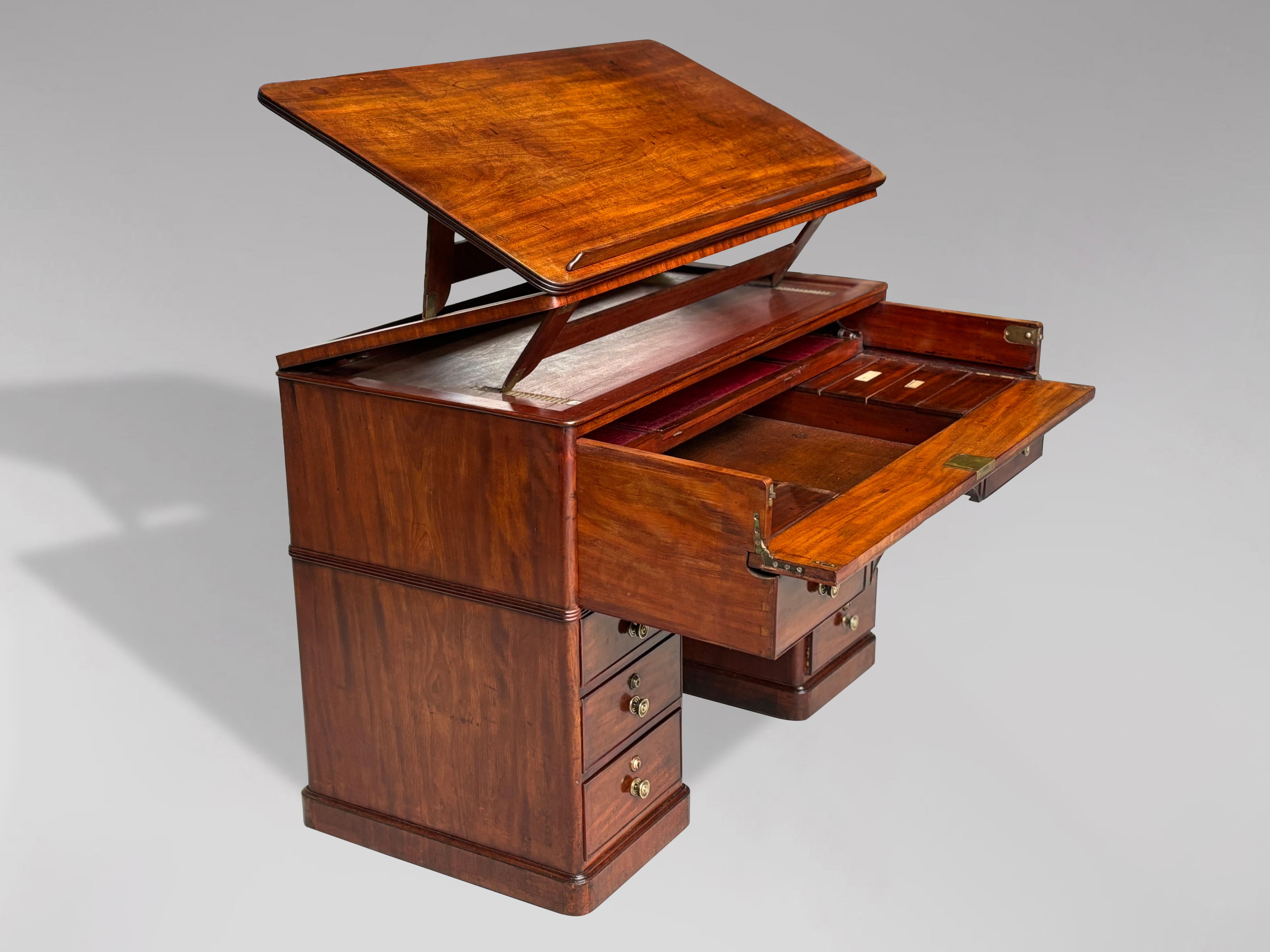 18th Century George III Period Mahogany Architect's Desk For Sale 5