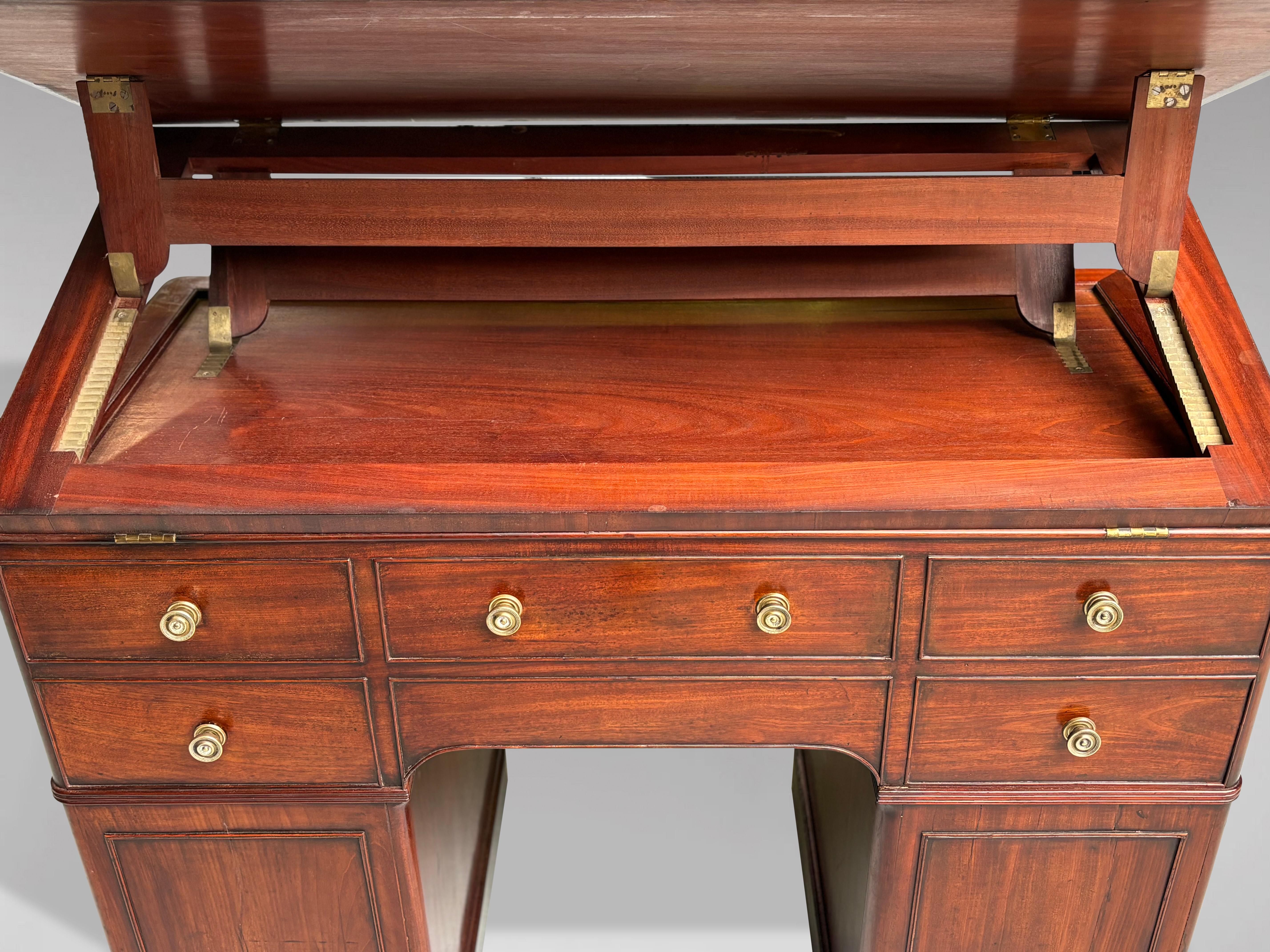 18th Century George III Period Mahogany Architect's Desk For Sale 1
