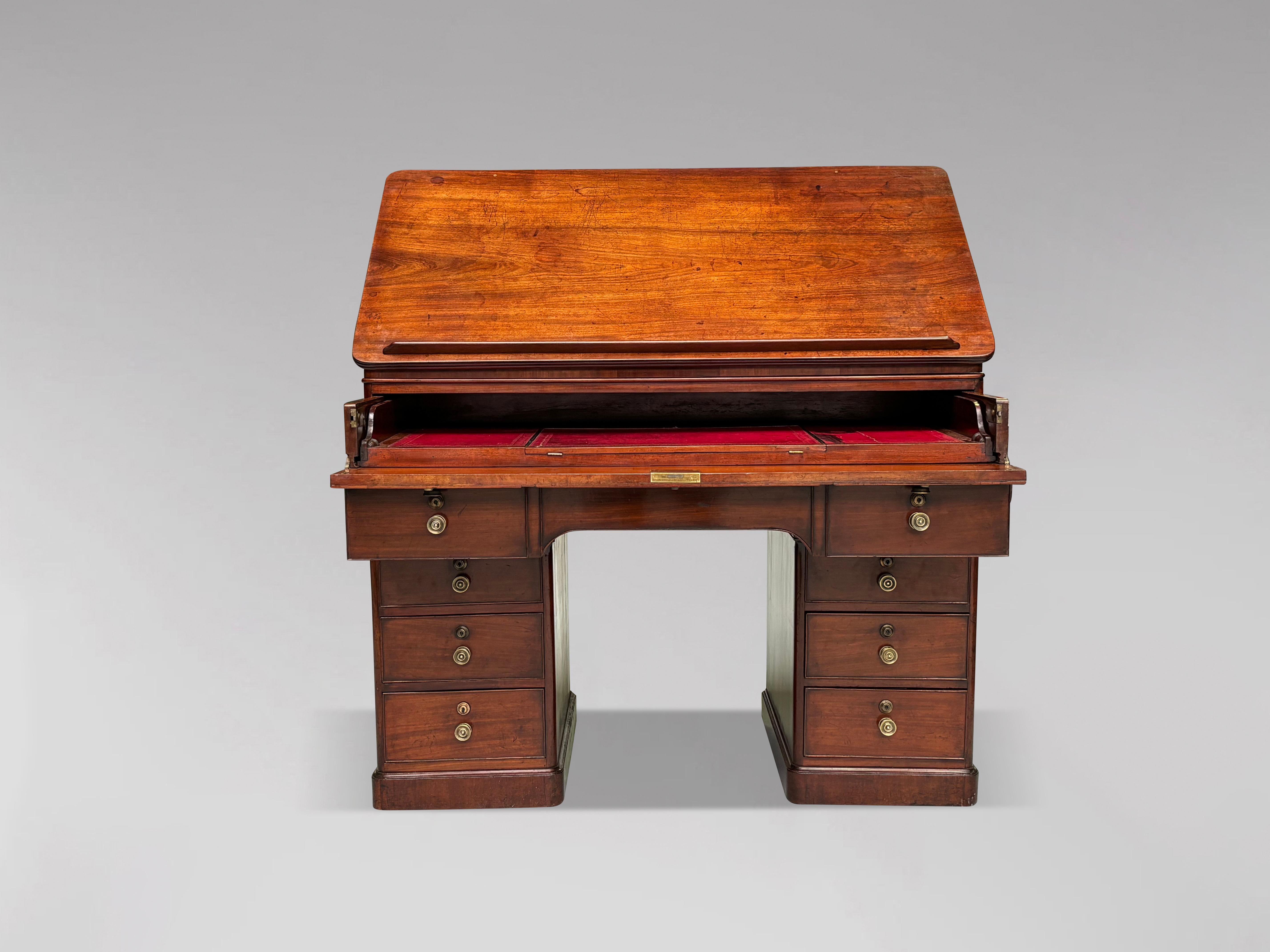 18th Century George III Period Mahogany Architect's Desk For Sale 3