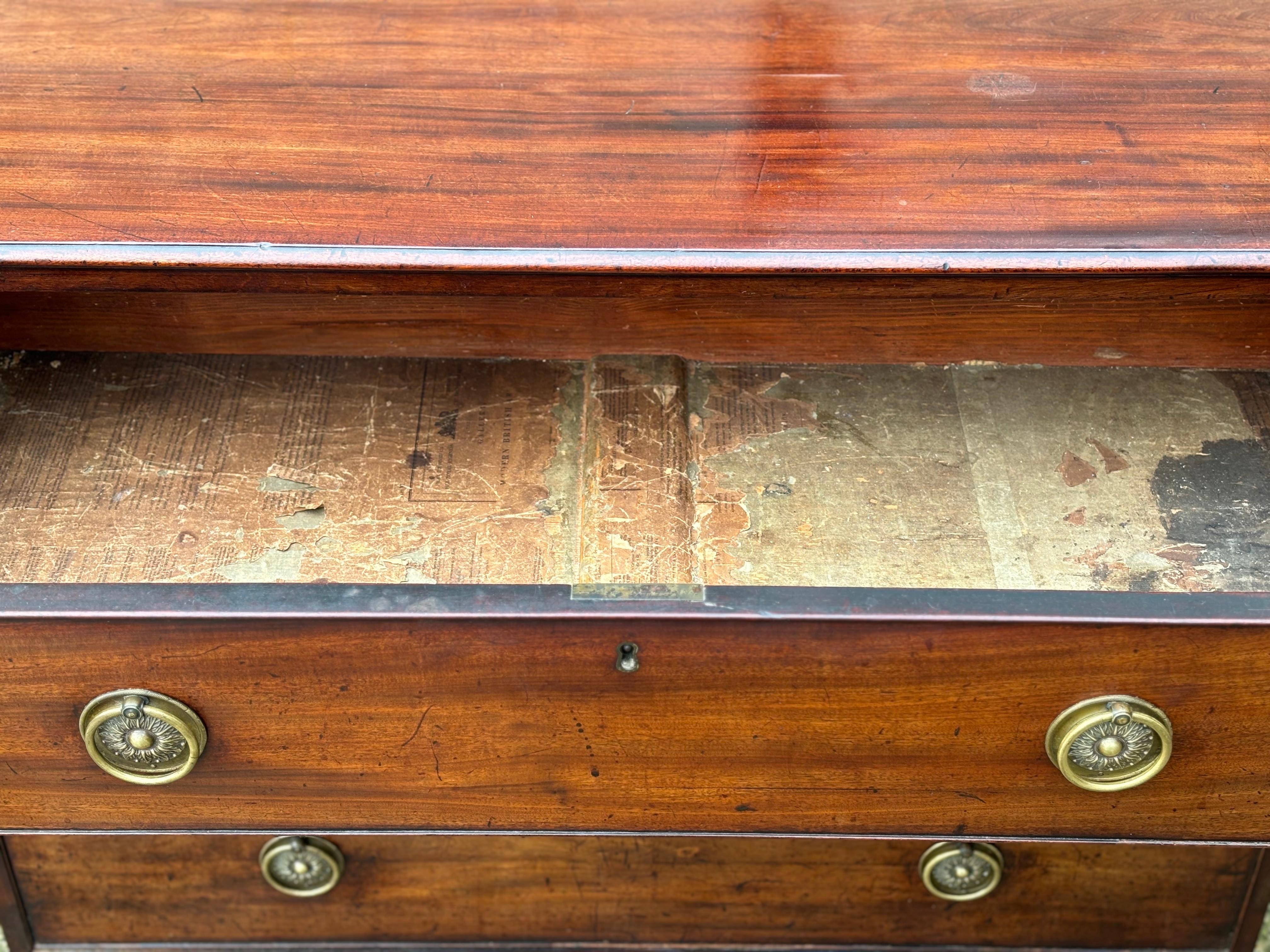 Wood 18th Century George III Period Mahogany Chest of Drawers For Sale