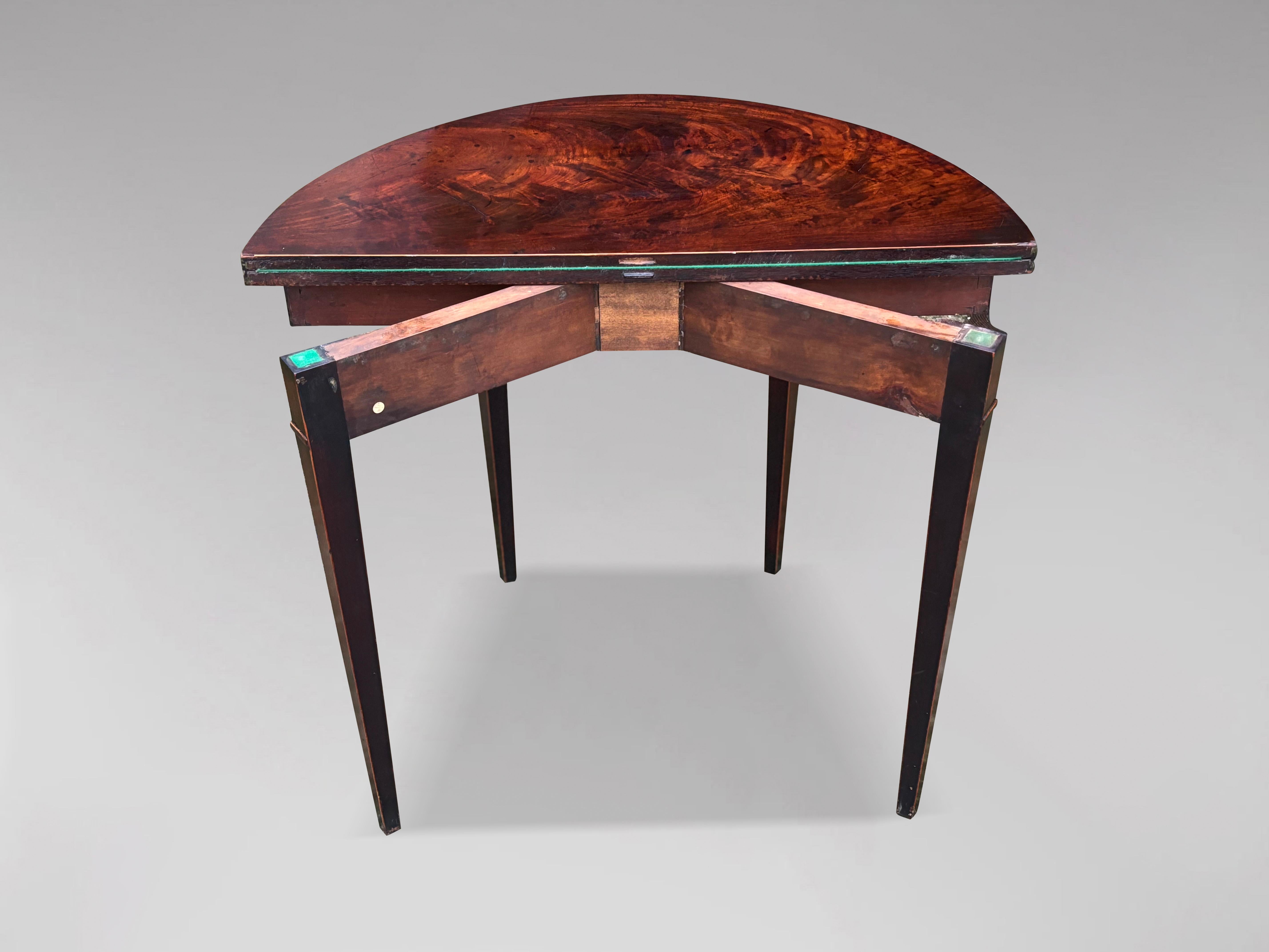 18th Century George III Period Mahogany Demi Lune Games Table In Good Condition For Sale In Petworth,West Sussex, GB