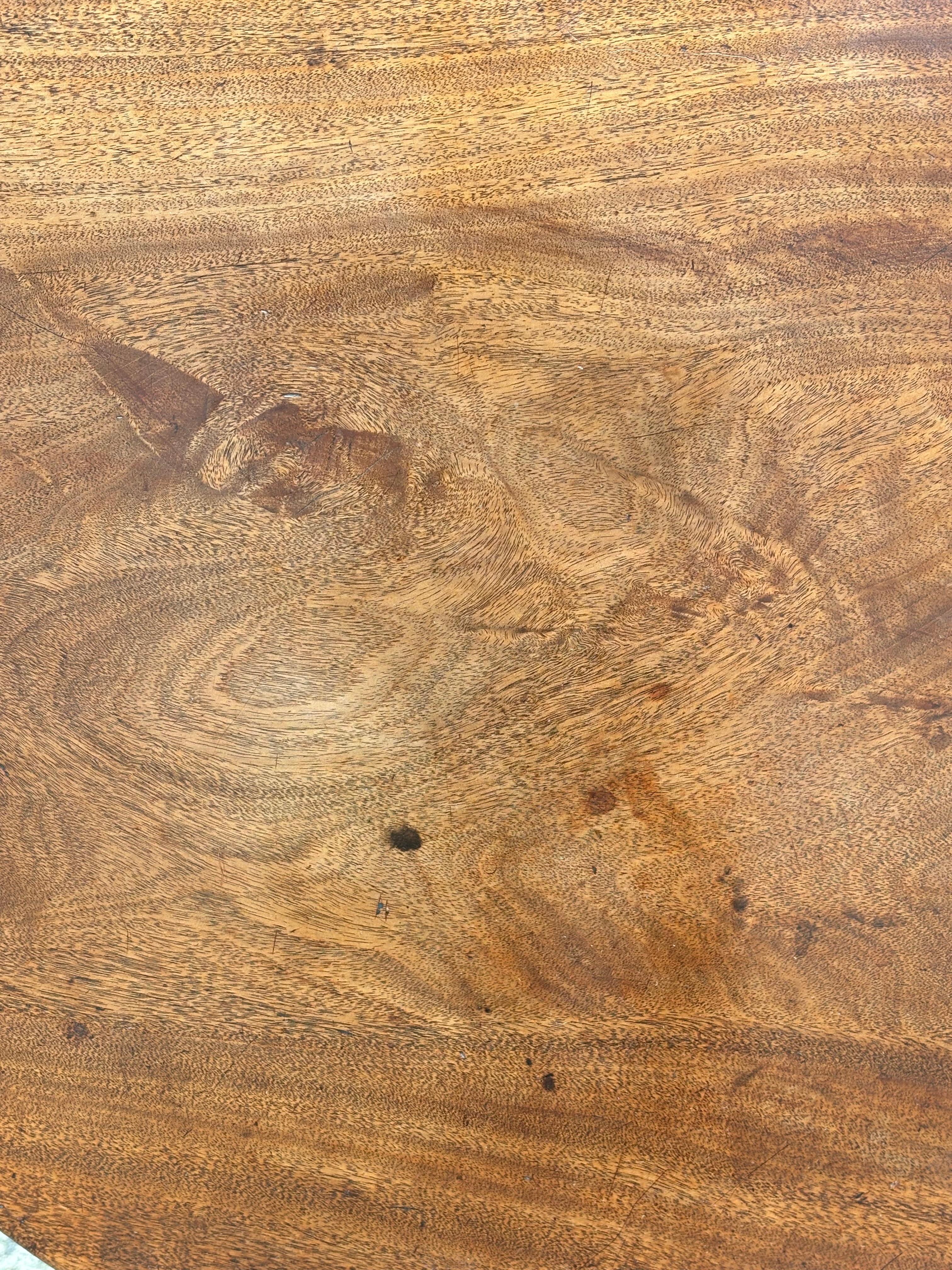 Table tripode d'époque George III du 18ème siècle en vente 1