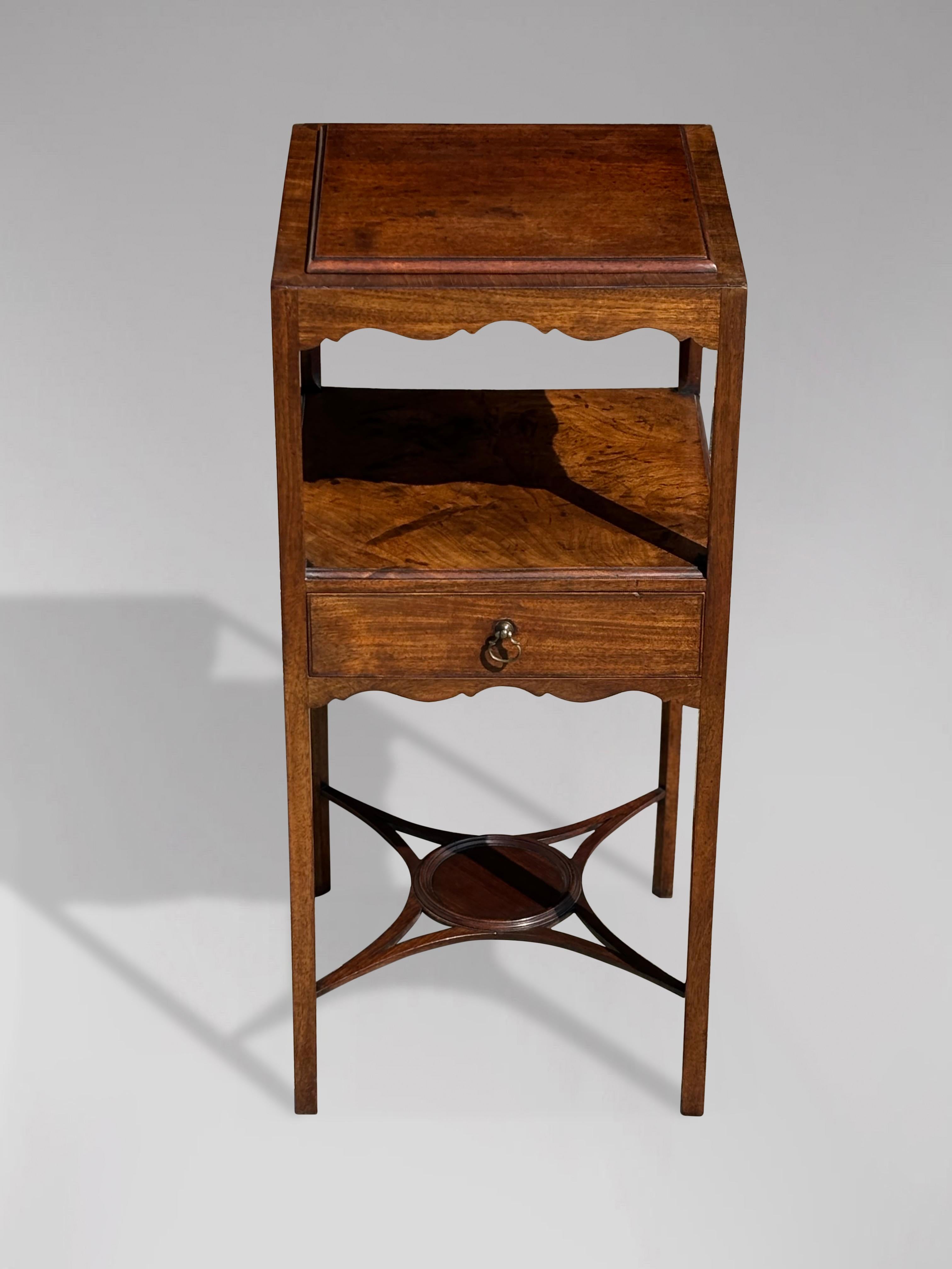 18th Century George III Period Wash Stand In Good Condition For Sale In Petworth,West Sussex, GB