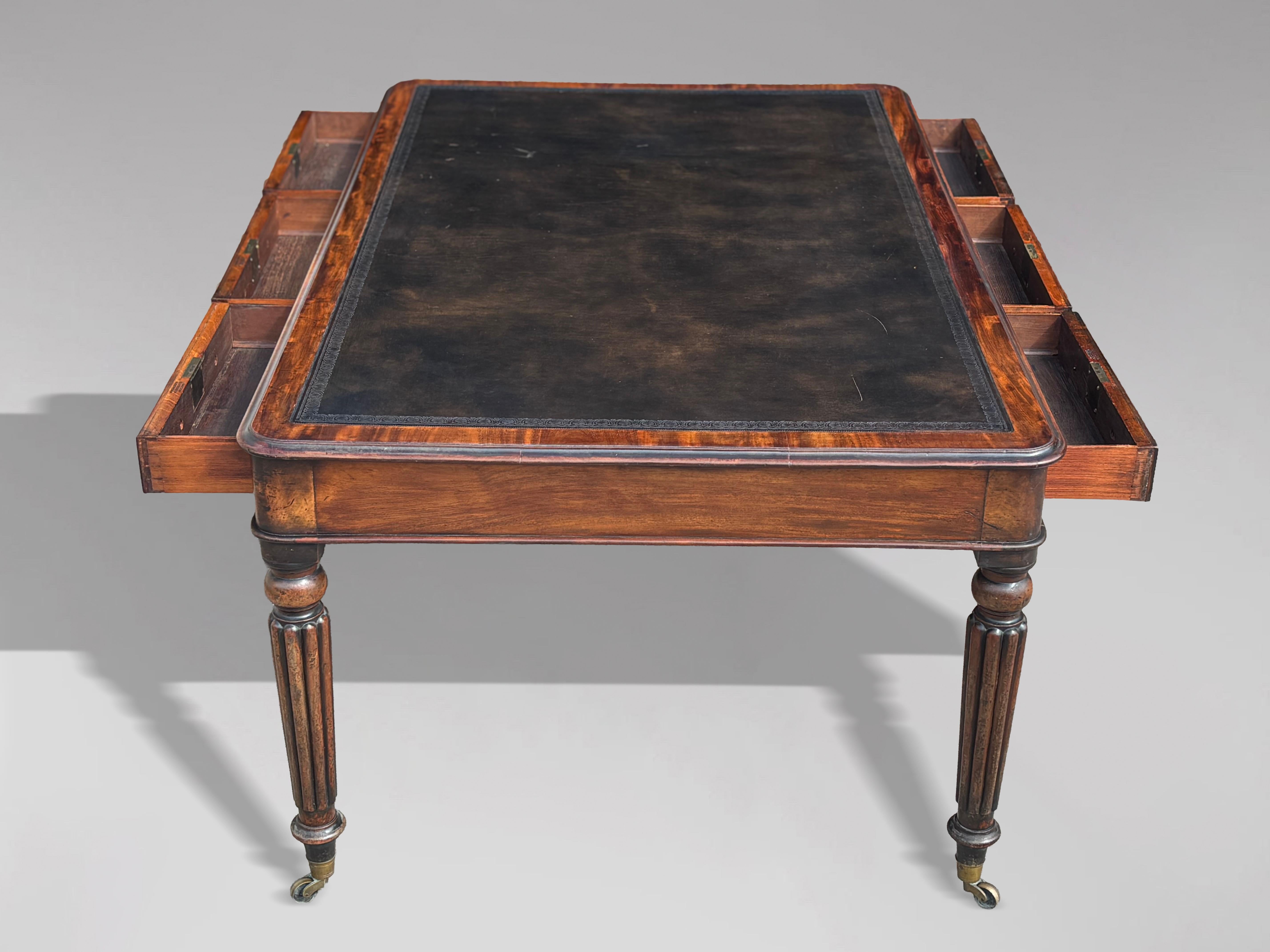 18. Jahrhundert George III Periode Mahagoni-Schreibtisch gestempelt W.Priest im Zustand „Gut“ im Angebot in Petworth,West Sussex, GB