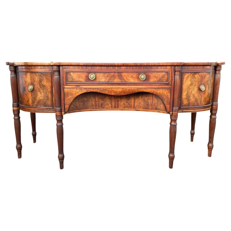 18th Century George III Period Scottish Mahogany Sideboard For Sale