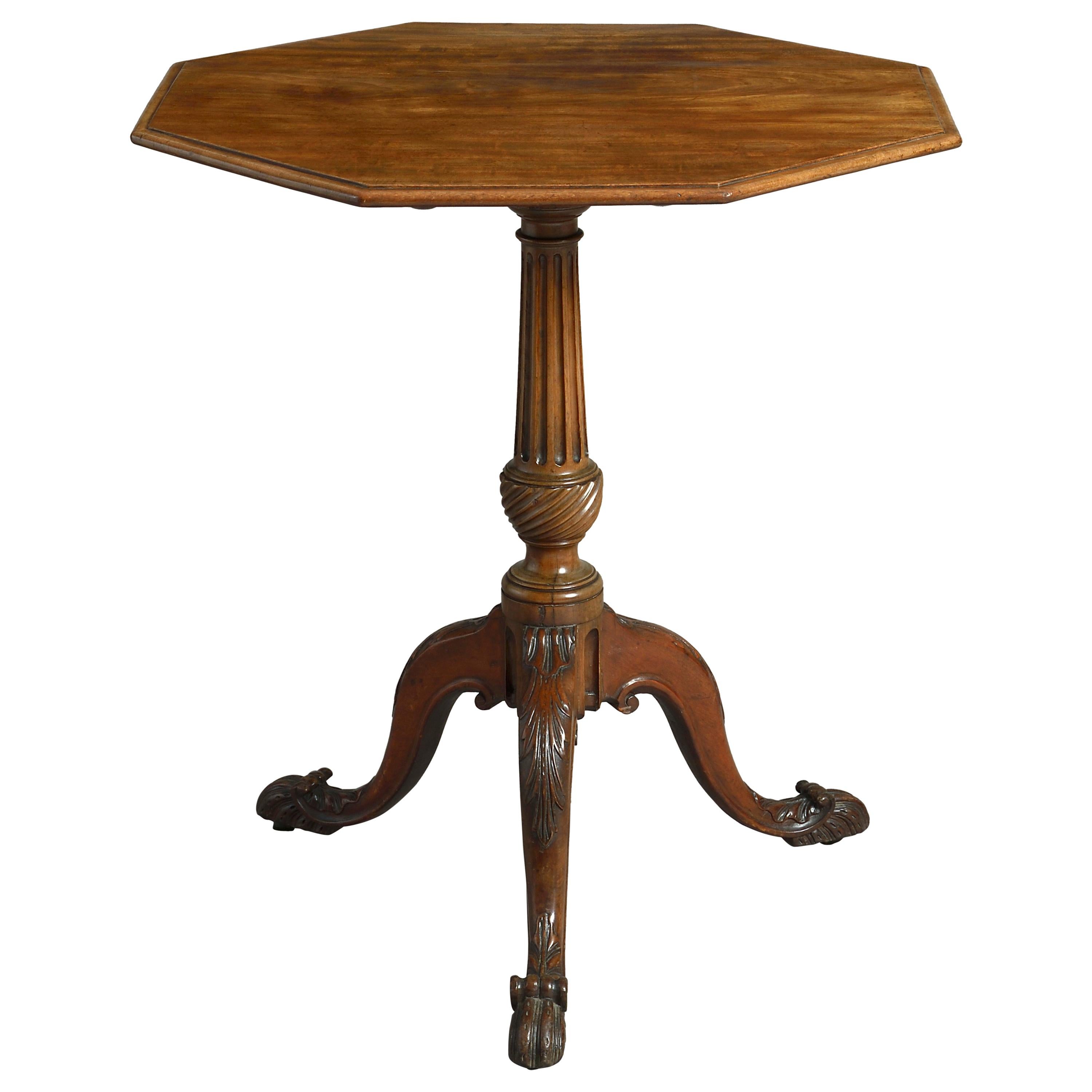 18th Century George III Period Thomas Chippendale Style Mahogany Tripod Table