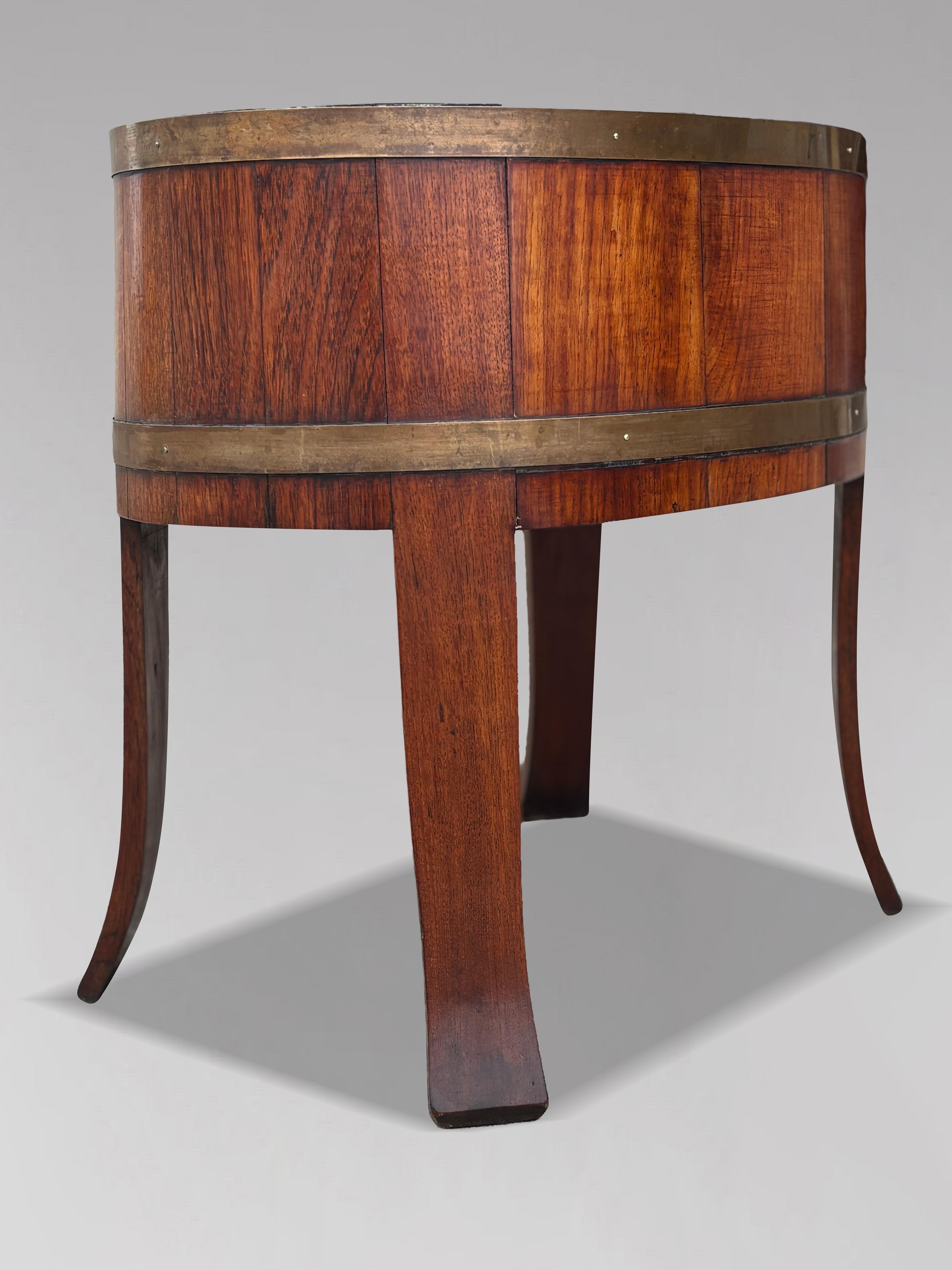 18th Century George III Period Walnut Brass-Bound Wine Cooler im Angebot 1