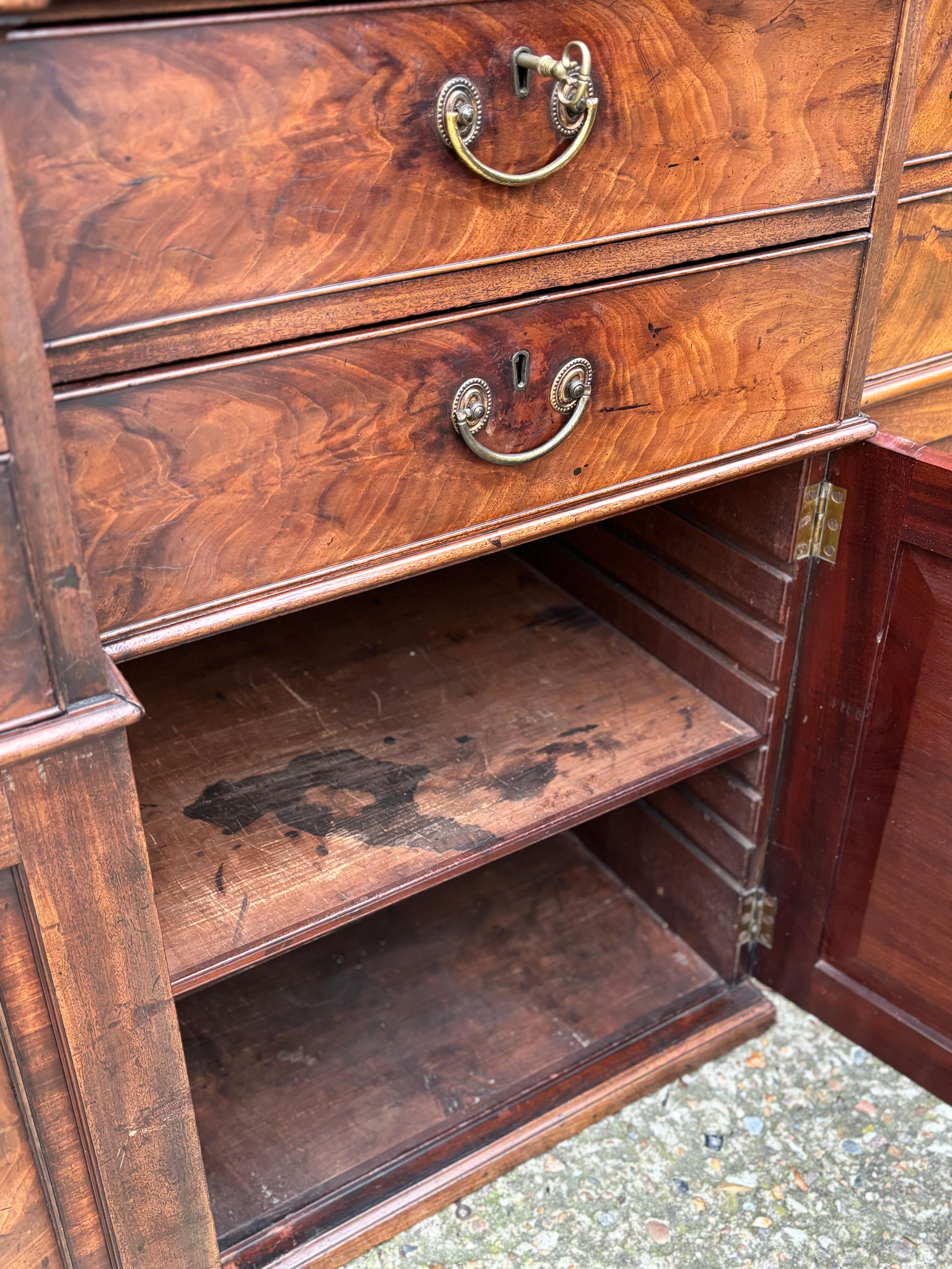 18th Century George III Secretaire Library Bookcase by Gillows of Lancaster For Sale 7