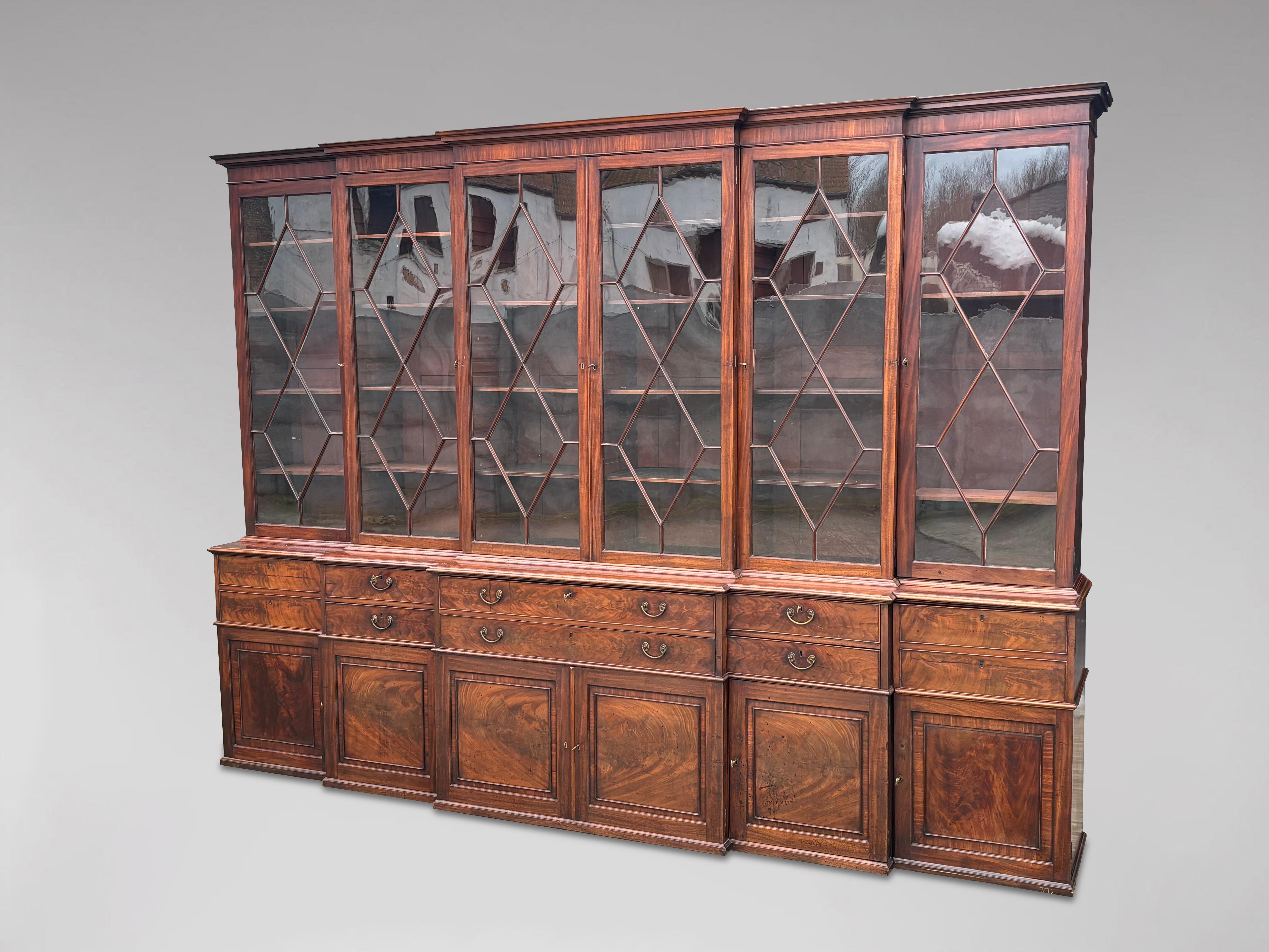 British 18th Century George III Secretaire Library Bookcase by Gillows of Lancaster For Sale