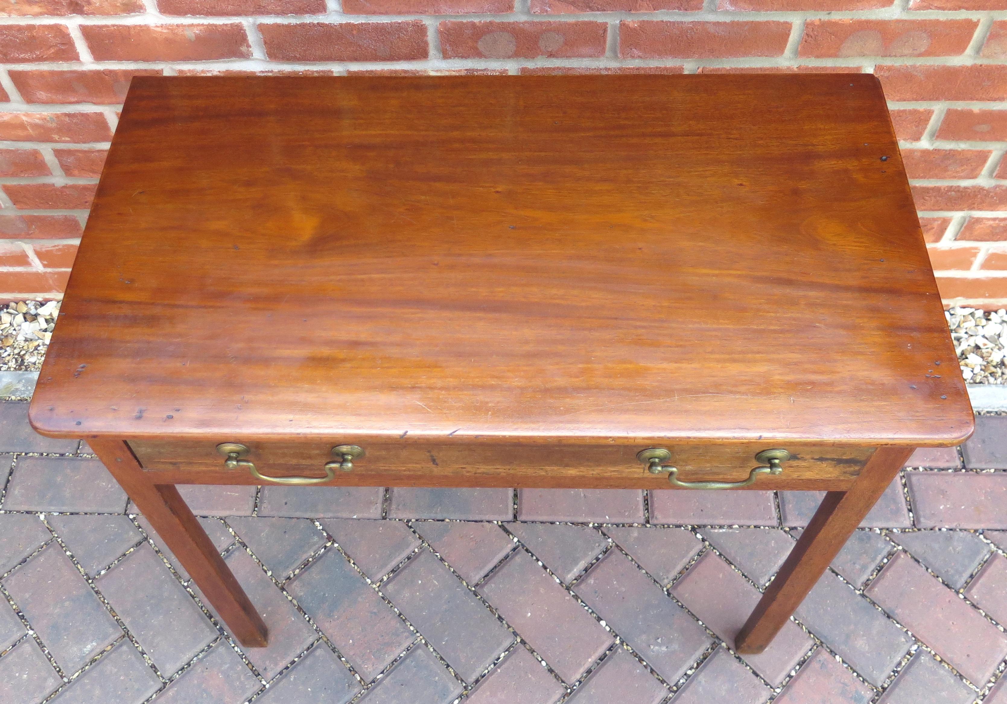 18th Century George III Solid Fruitwood Side Table Single Drawer, circa 1760 For Sale 5
