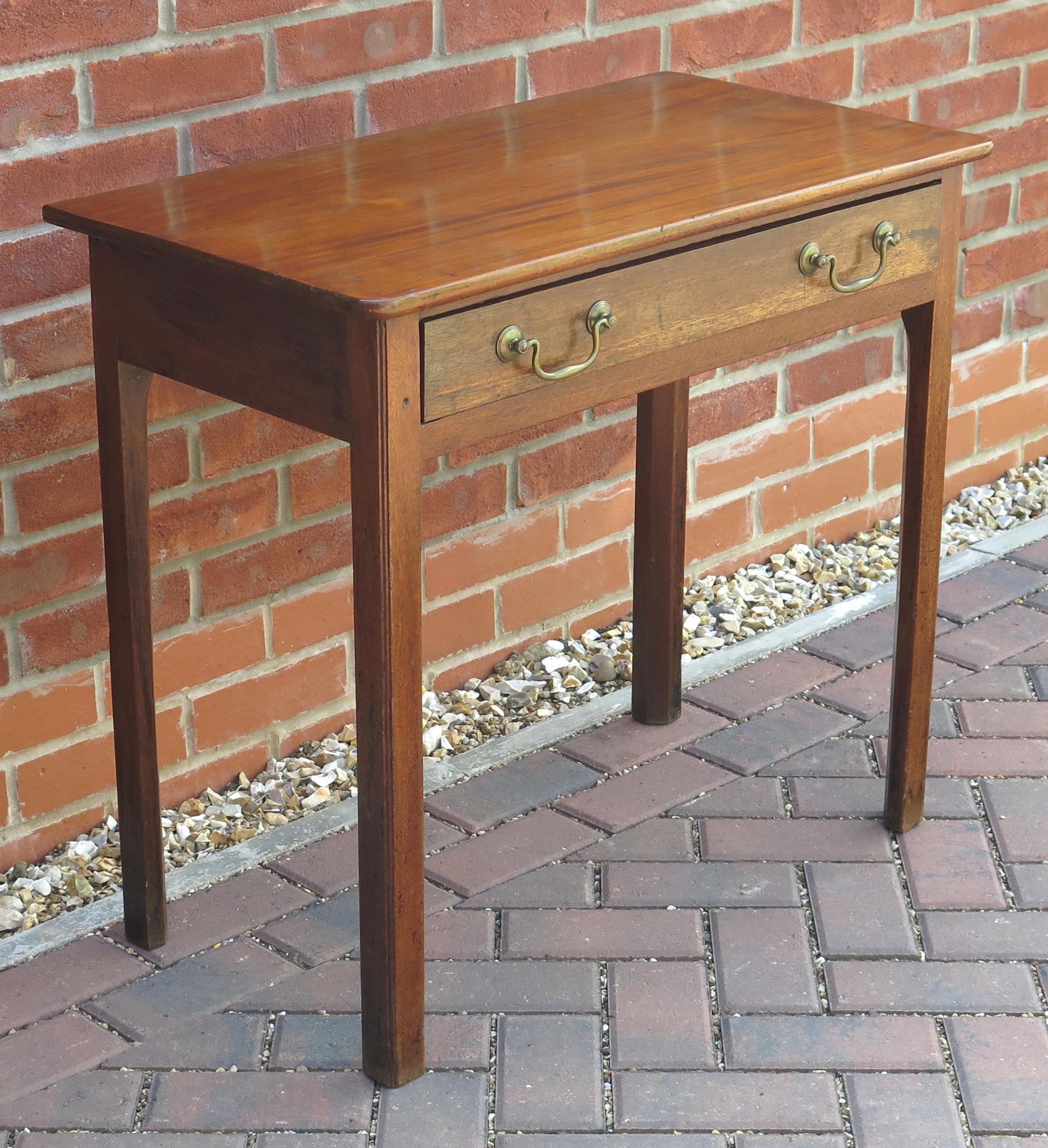 Hand-Crafted 18th Century George III Solid Fruitwood Side Table Single Drawer, circa 1760 For Sale
