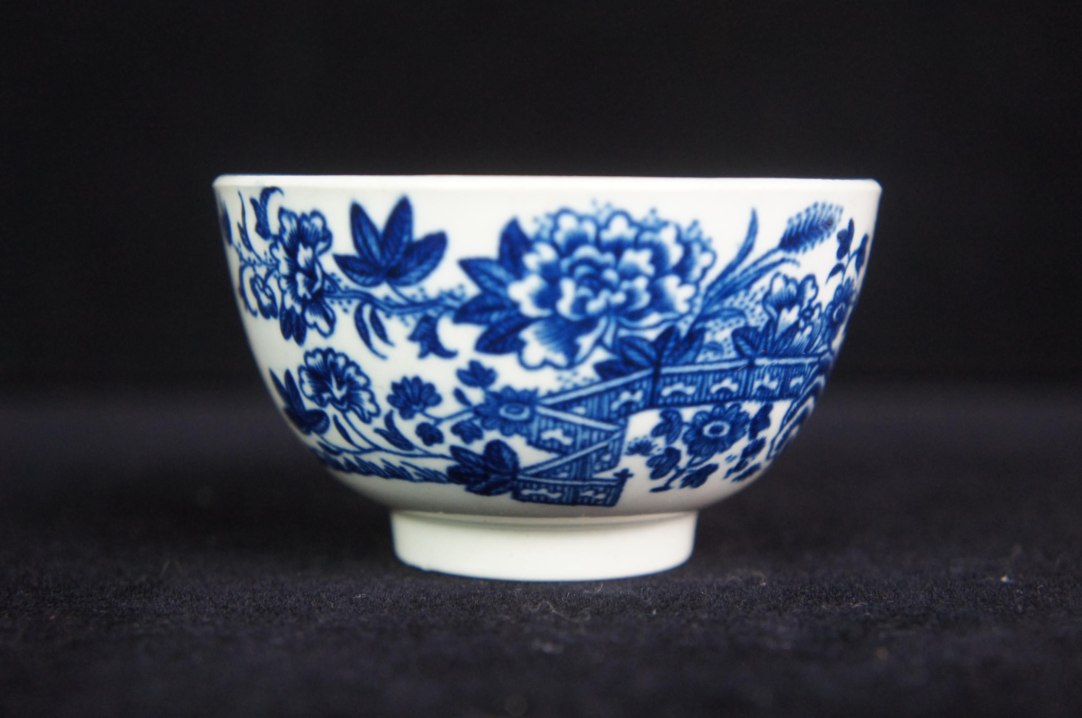 Porcelaine Cuillère à thé Demitasse bleue et blanche du 18ème siècle de style George III Worcester, 1ère période  en vente