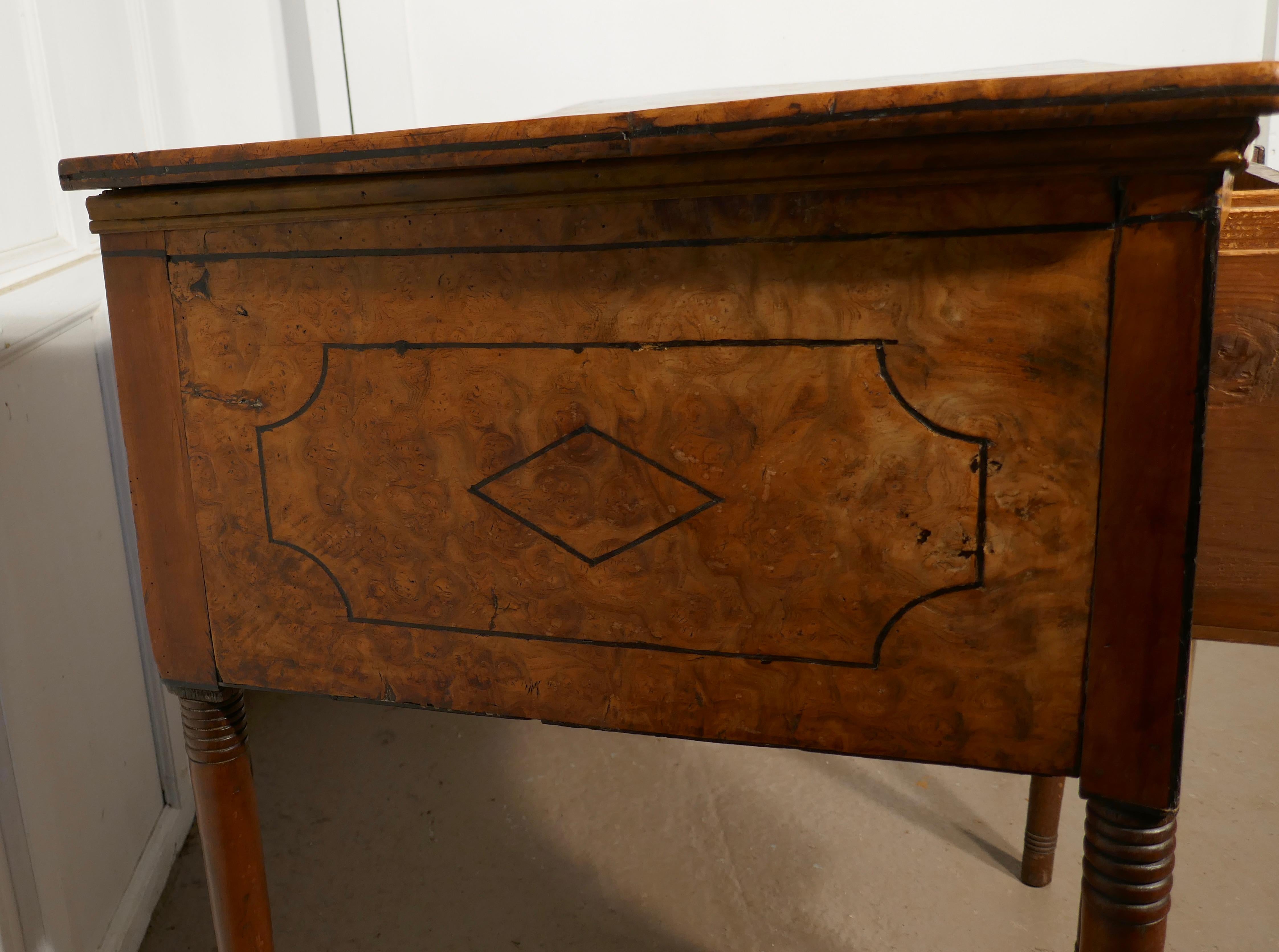 18th Century Georgian Bow Front Inlaid Burr Elm Dresser For Sale 1