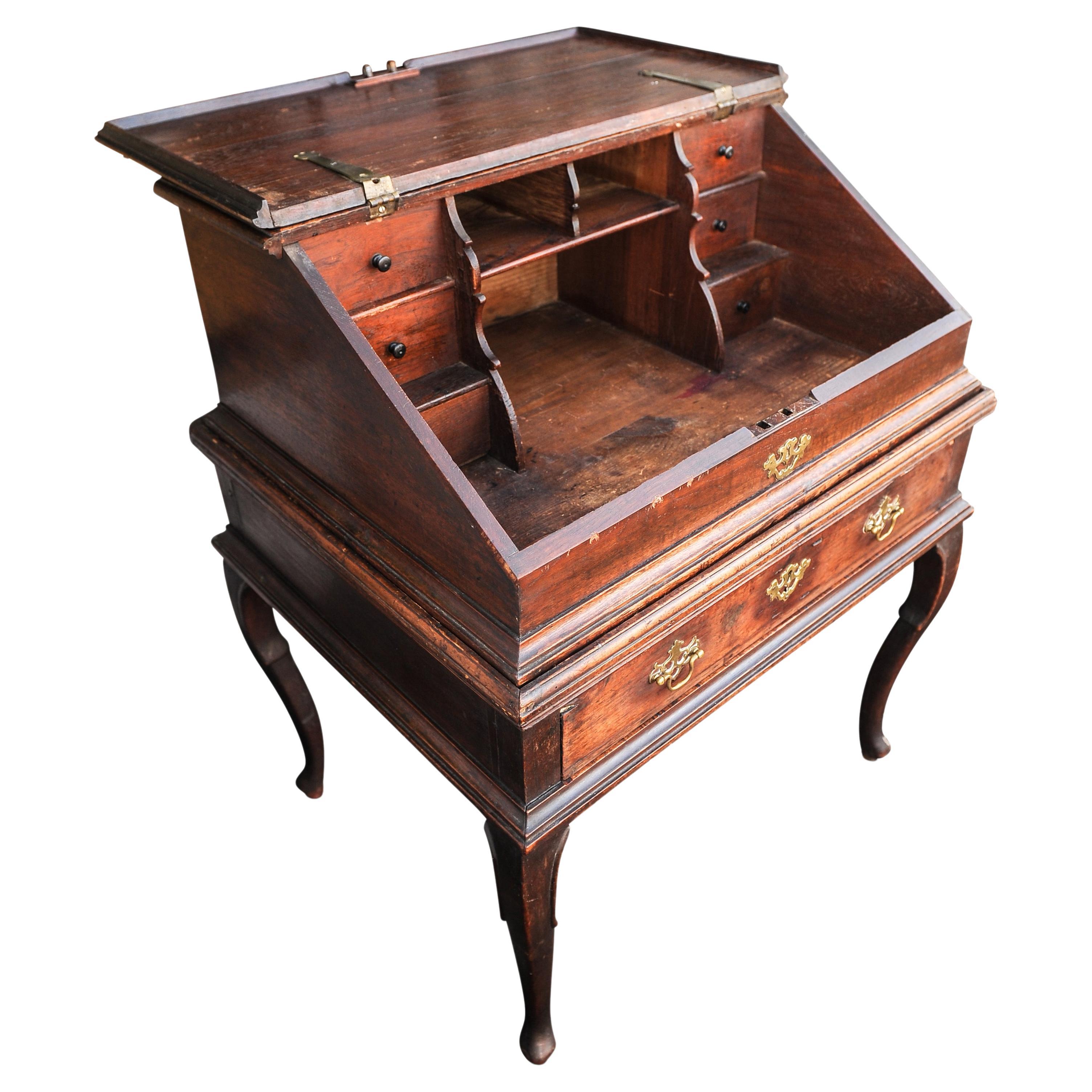 18th Century Georgian Bureau Desk on Stand. Fold Front Top With Fitted Interior. In Good Condition For Sale In High Wycombe, GB