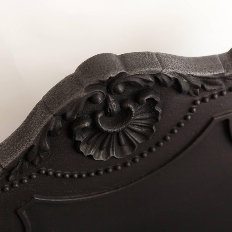 18th Century Georgian Cast Iron And Brass Fire Basket For Sale At