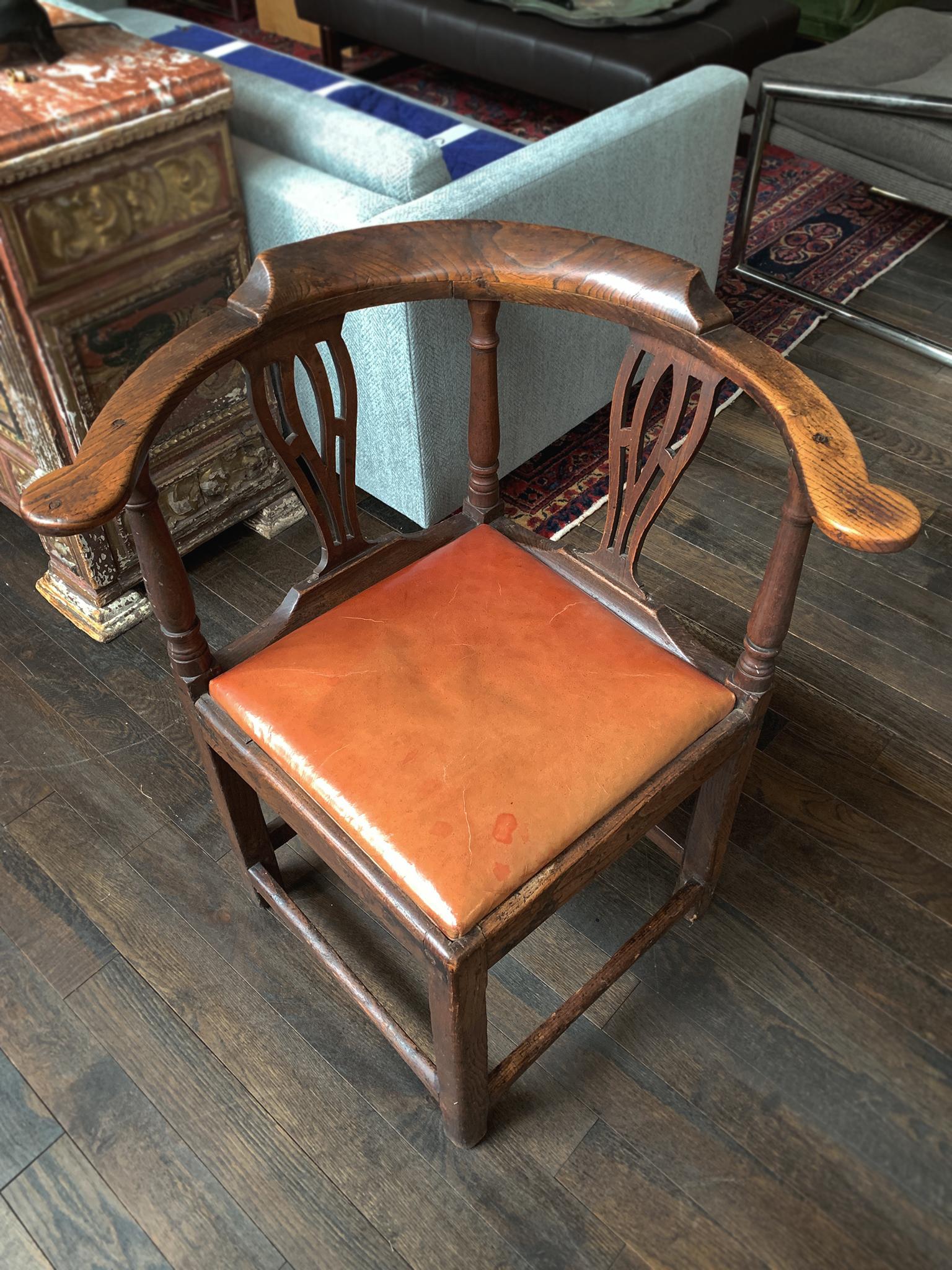 18th Century and Earlier 18th Century Georgian Corner Chair