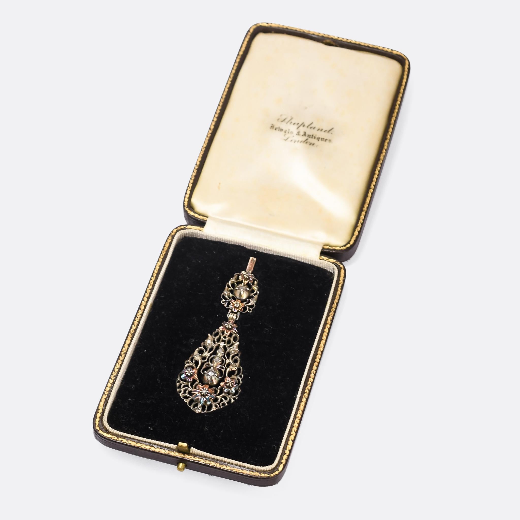 18th Century Georgian Iberian Diamond Pendant Necklace In Fair Condition In Sale, Cheshire