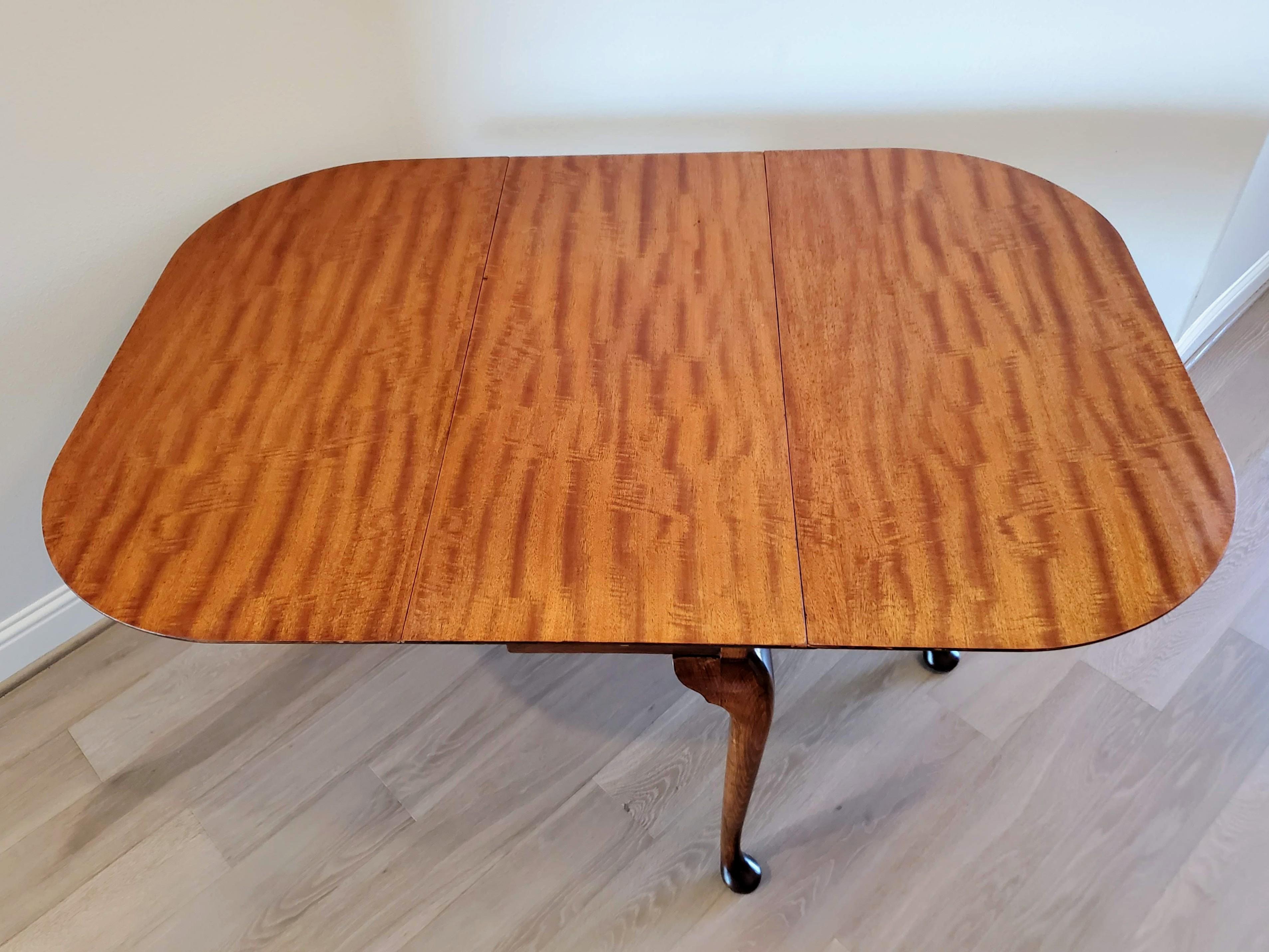 18. Jahrhundert George III Periode Figured Cherry Antique Drop Leaf Tisch im Angebot 2