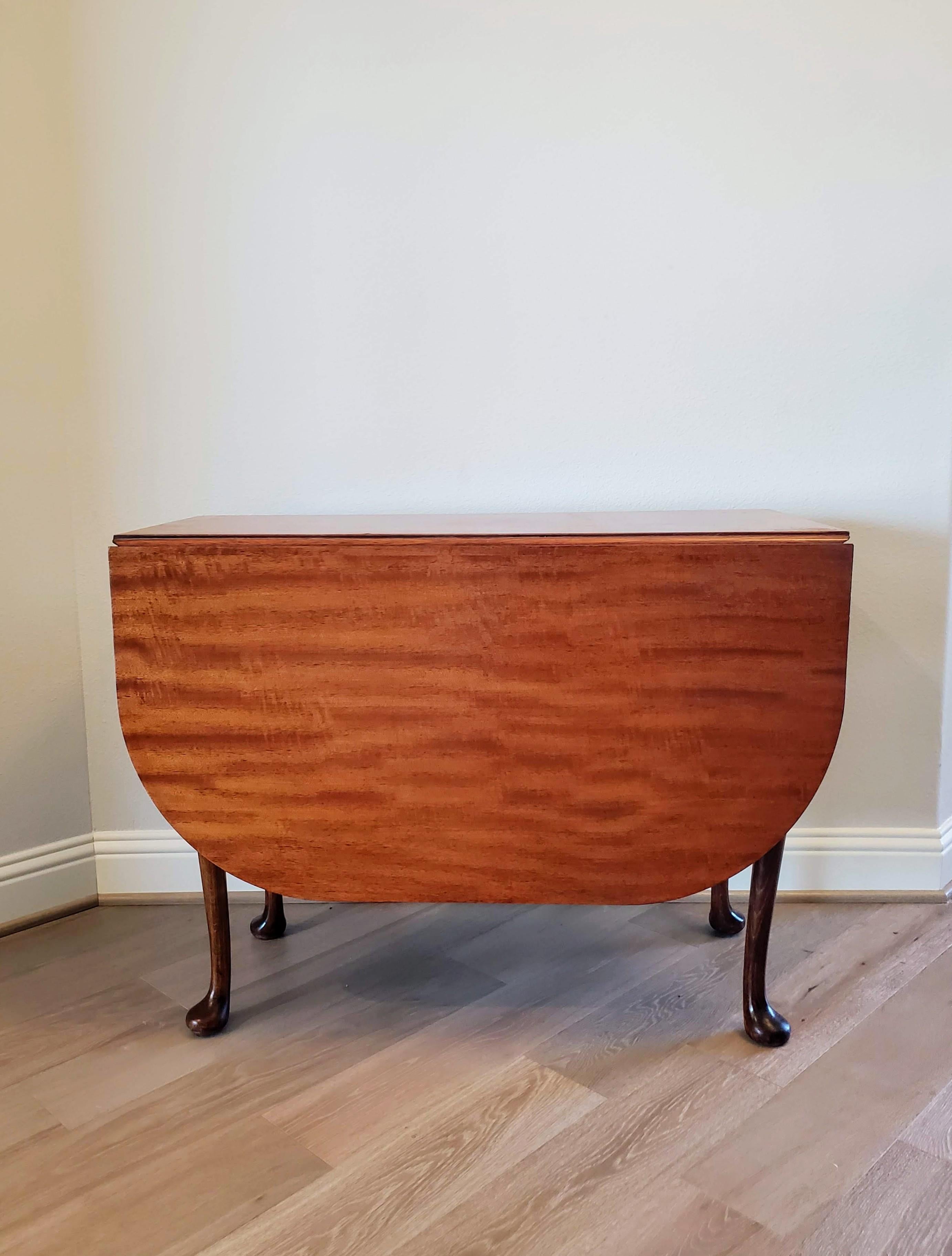 18. Jahrhundert George III Periode Figured Cherry Antique Drop Leaf Tisch im Angebot 12