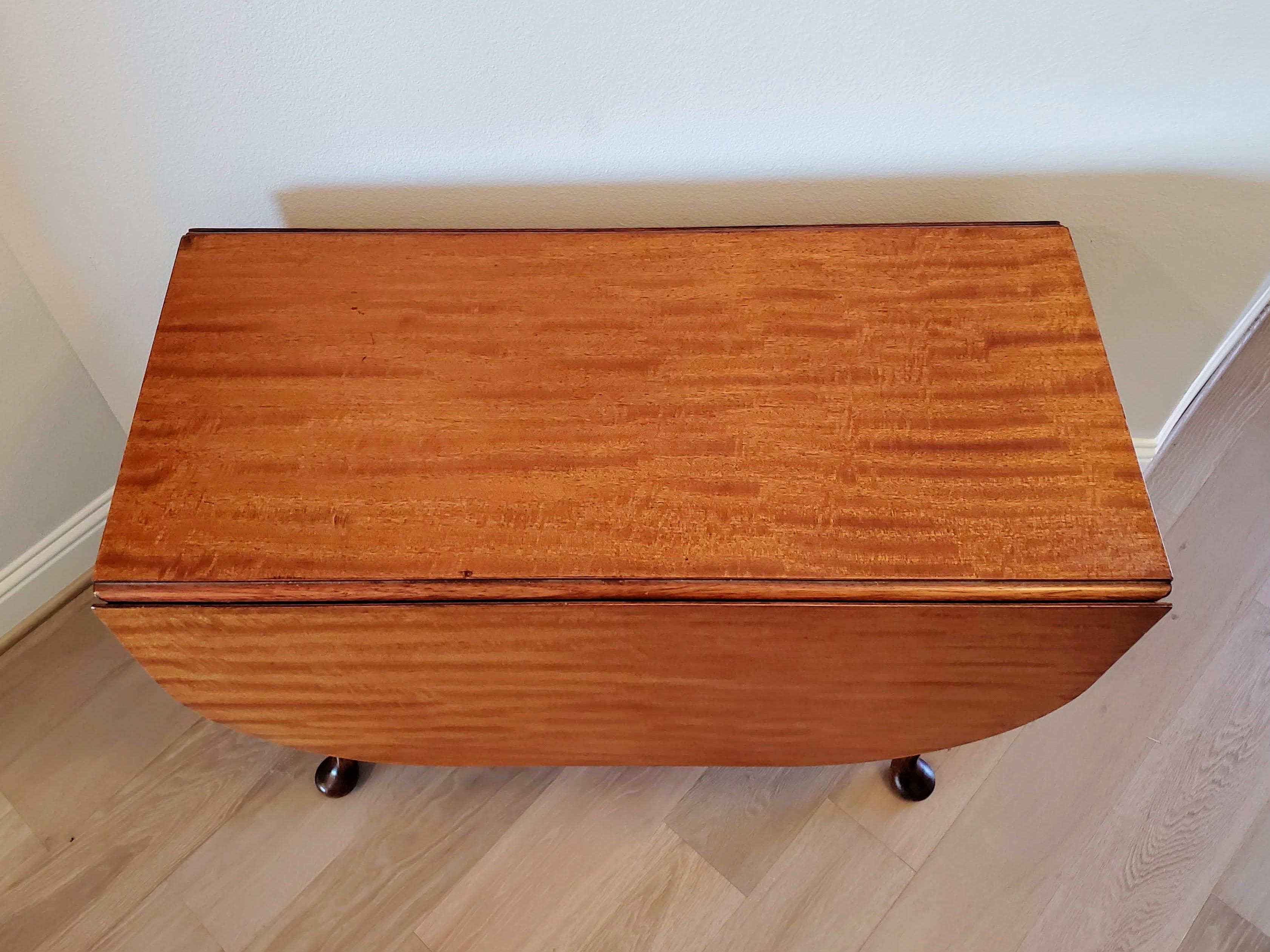 18. Jahrhundert George III Periode Figured Cherry Antique Drop Leaf Tisch (Tischlerei) im Angebot