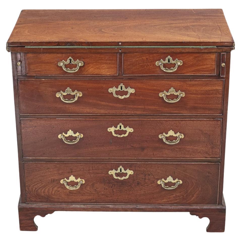 Bachelor's Chest aus georgianischem Mahagoni des 18.