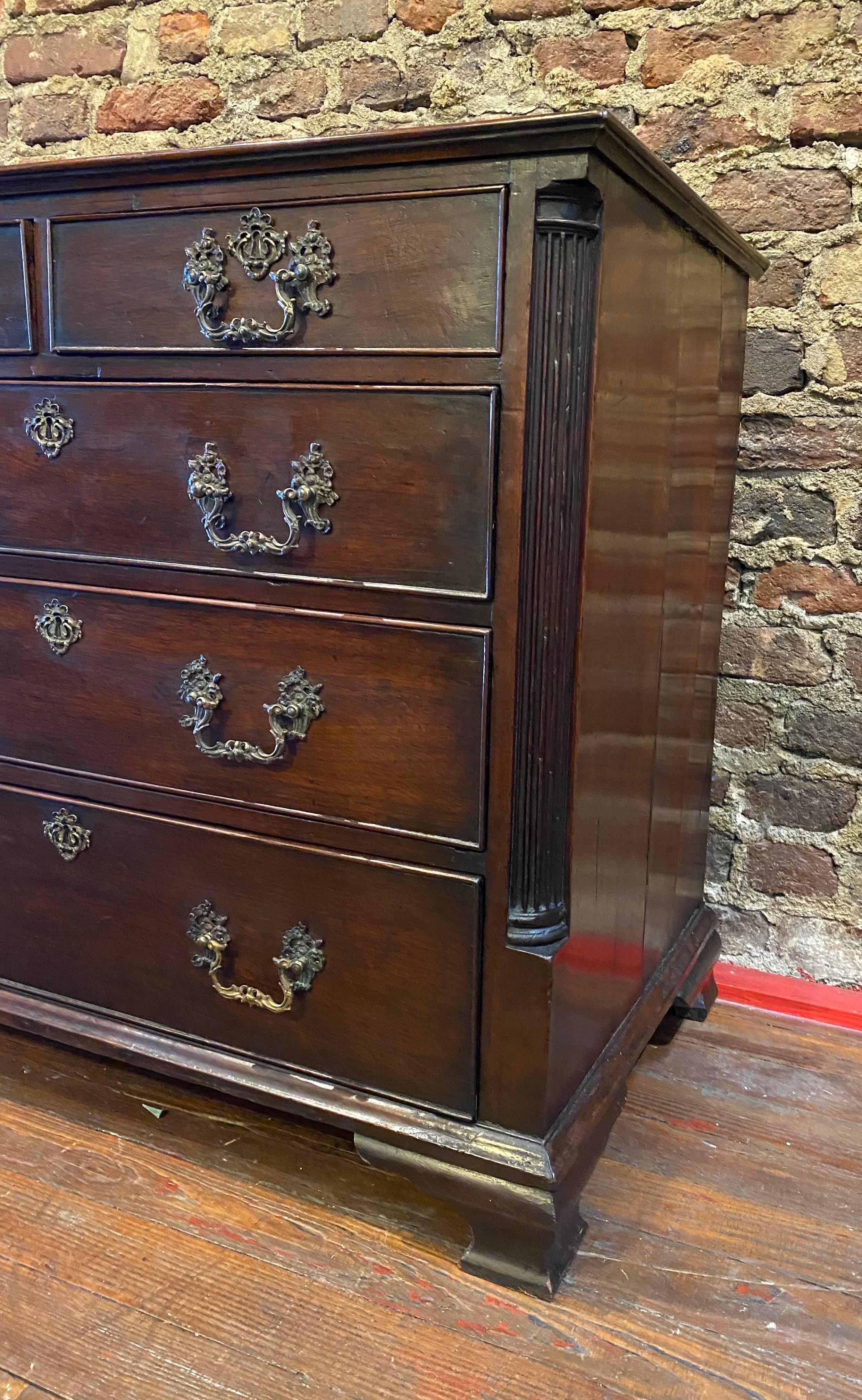 18th Century and Earlier 18th Century Georgian Mahogany Chest of Drawers with Bracket Feet For Sale