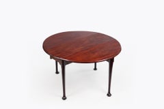 18th Century Georgian Mahogany Oval Drop-Leaf Table