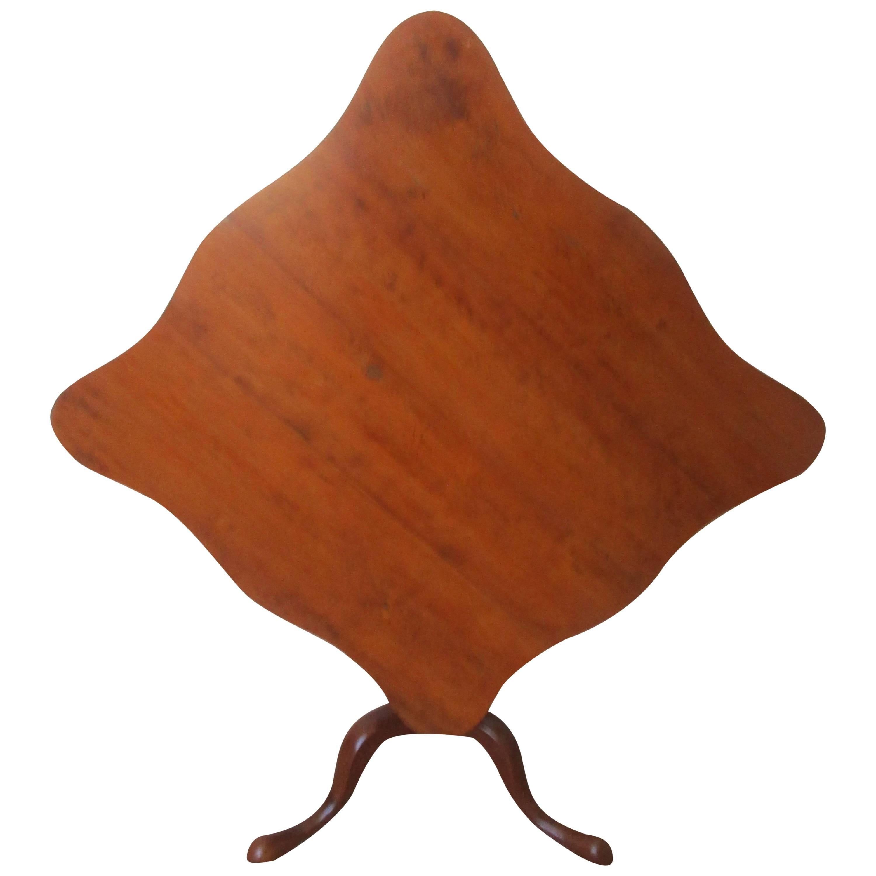18th Century Georgian Mahogany Tilt Top Table